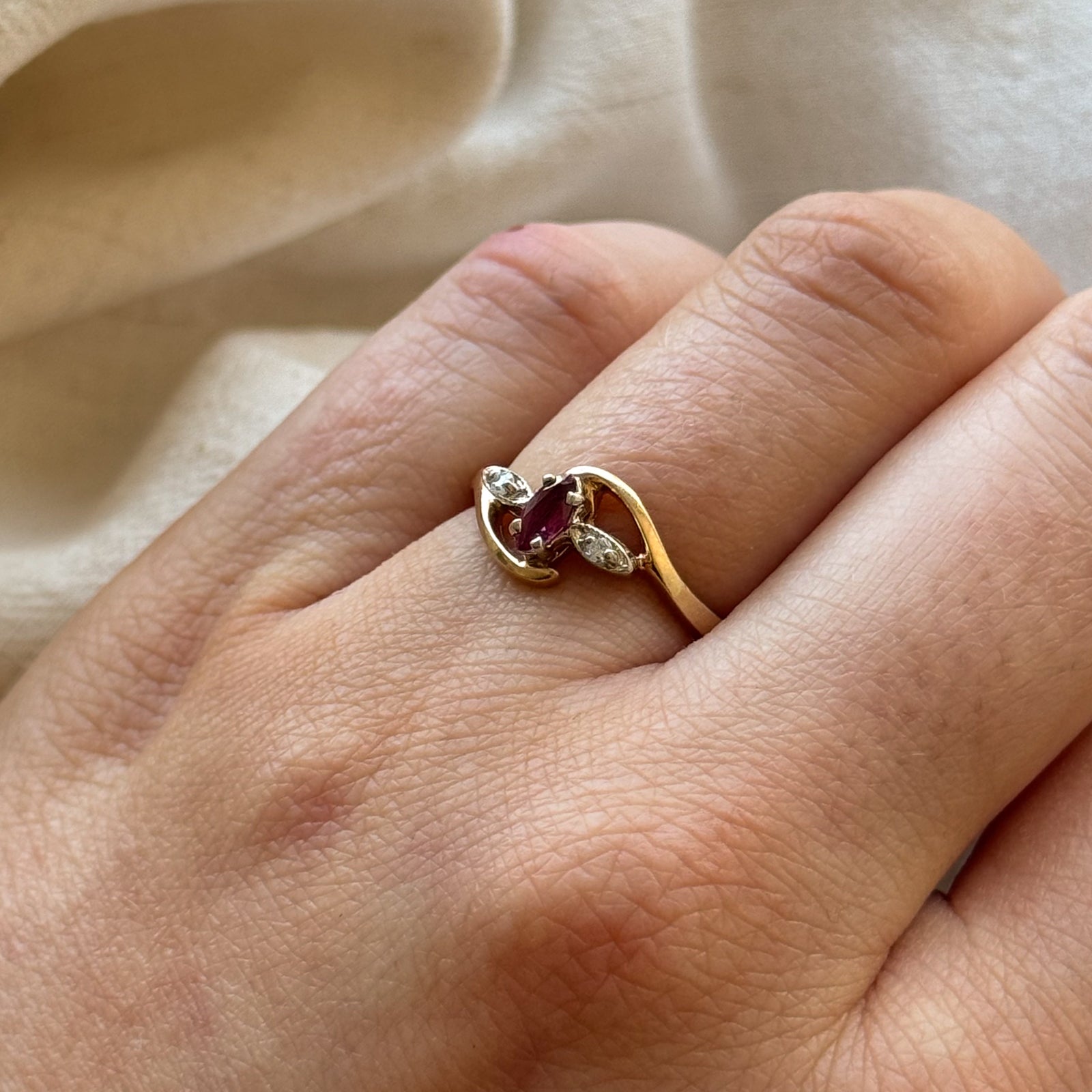 Ruby & Diamond Ring | 0.14ct, 0.03ctw | SZ 6.75 |