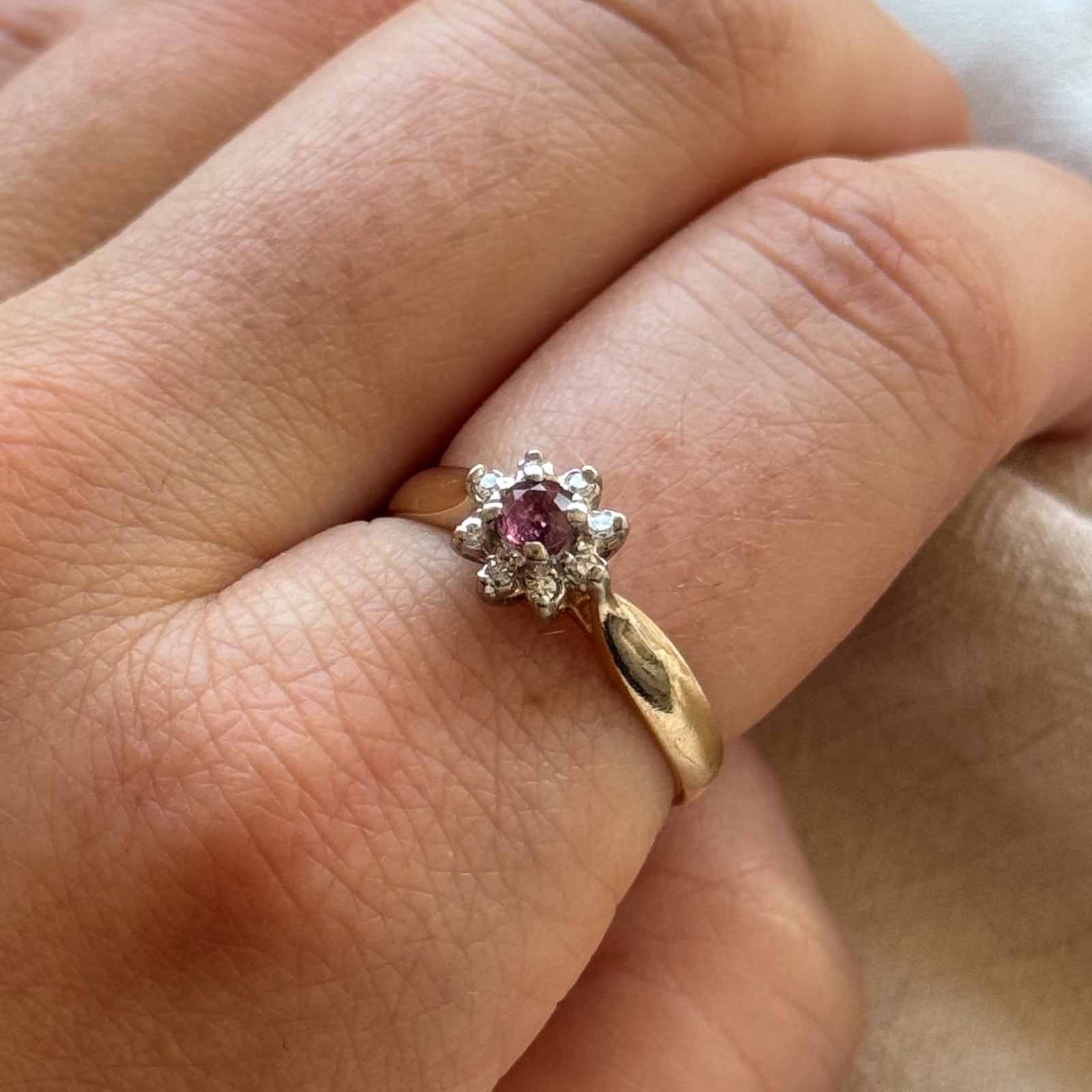 Ruby & Diamond Halo Ring | 0.21ct, 0.08ctw | SZ 8.5 |