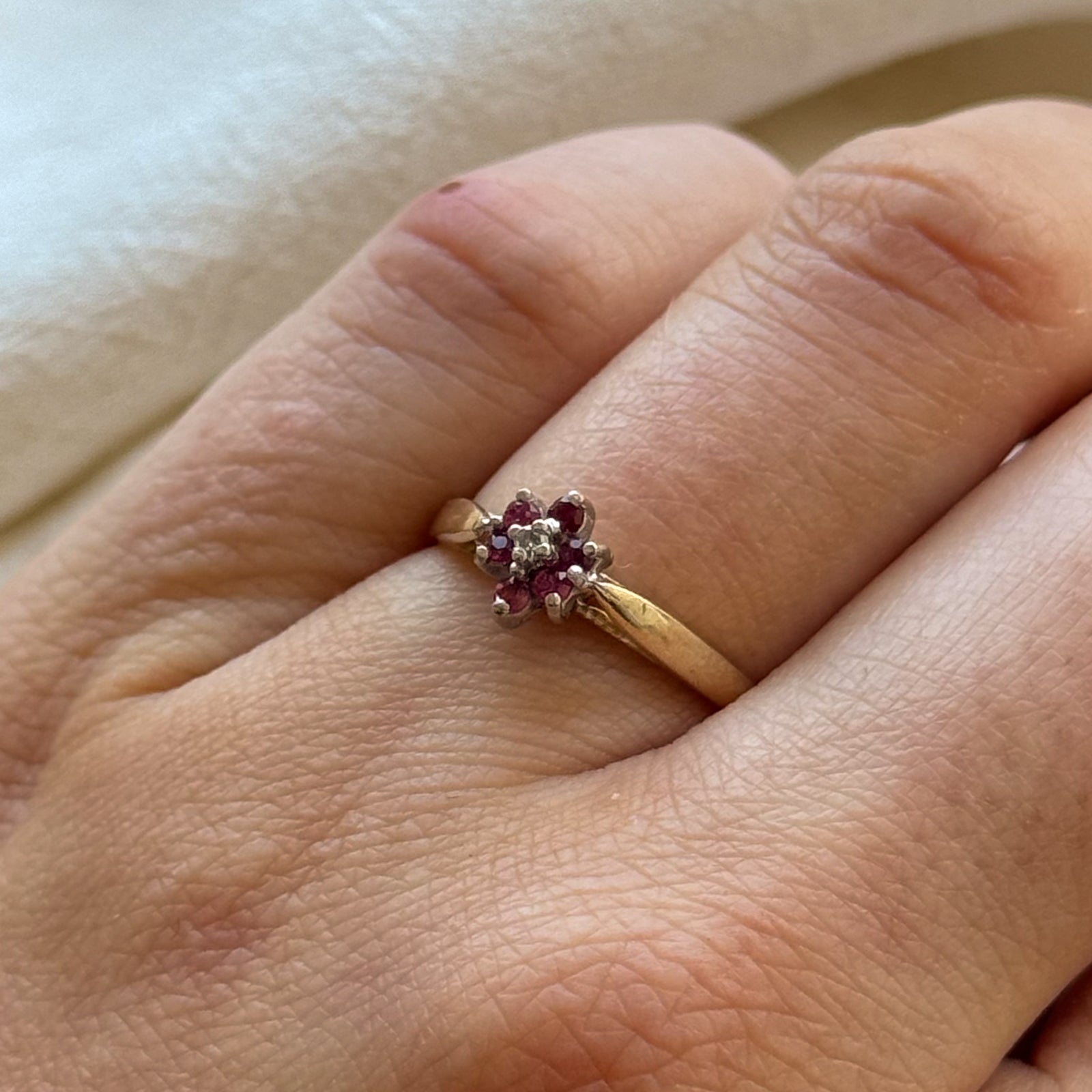 Ruby & Diamond Highset Flower Ring | 0.15ctw, 0.01ct | SZ 6.75 |