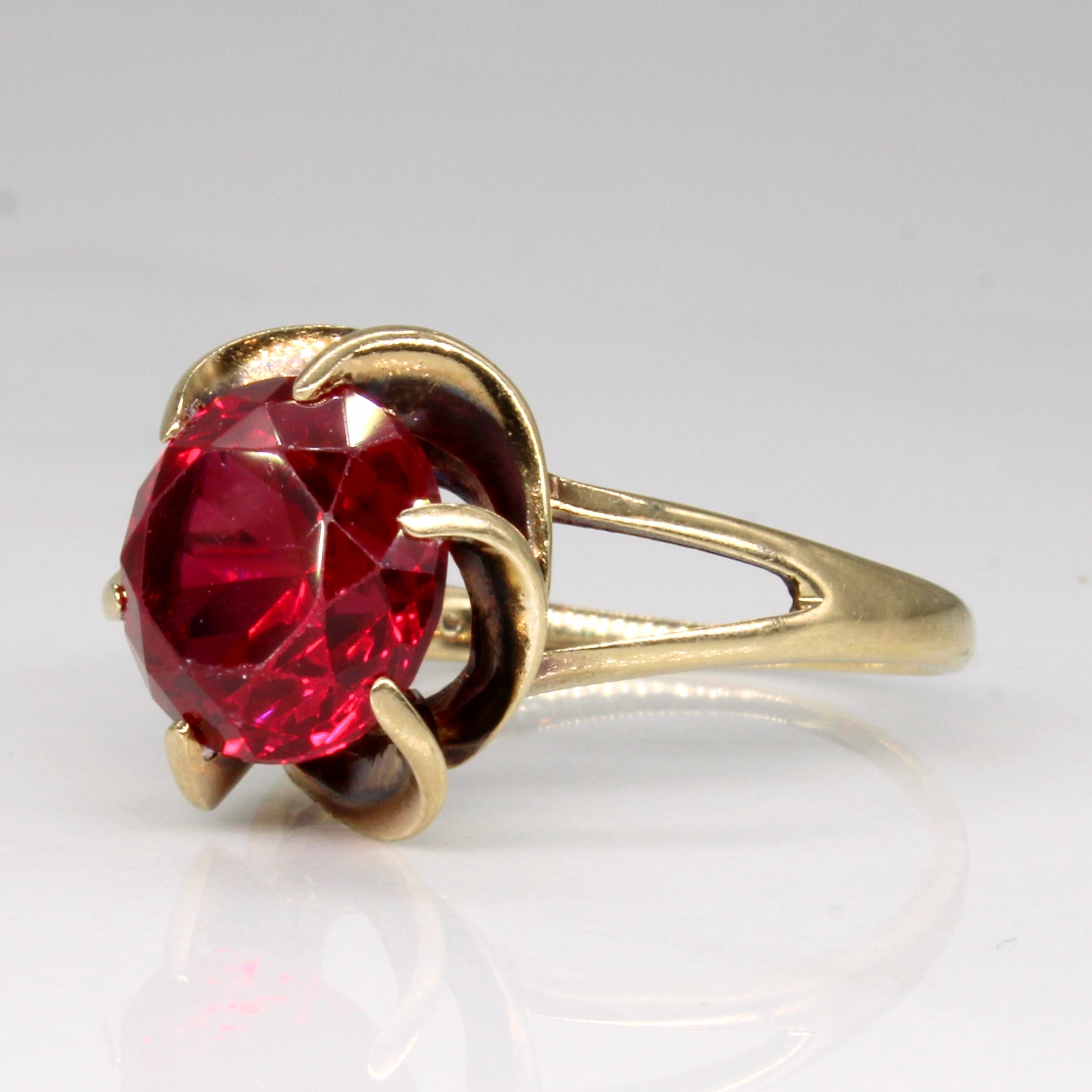 Bague cocktail en rubis synthétique | 4,75 ct | Taille 7,5 |