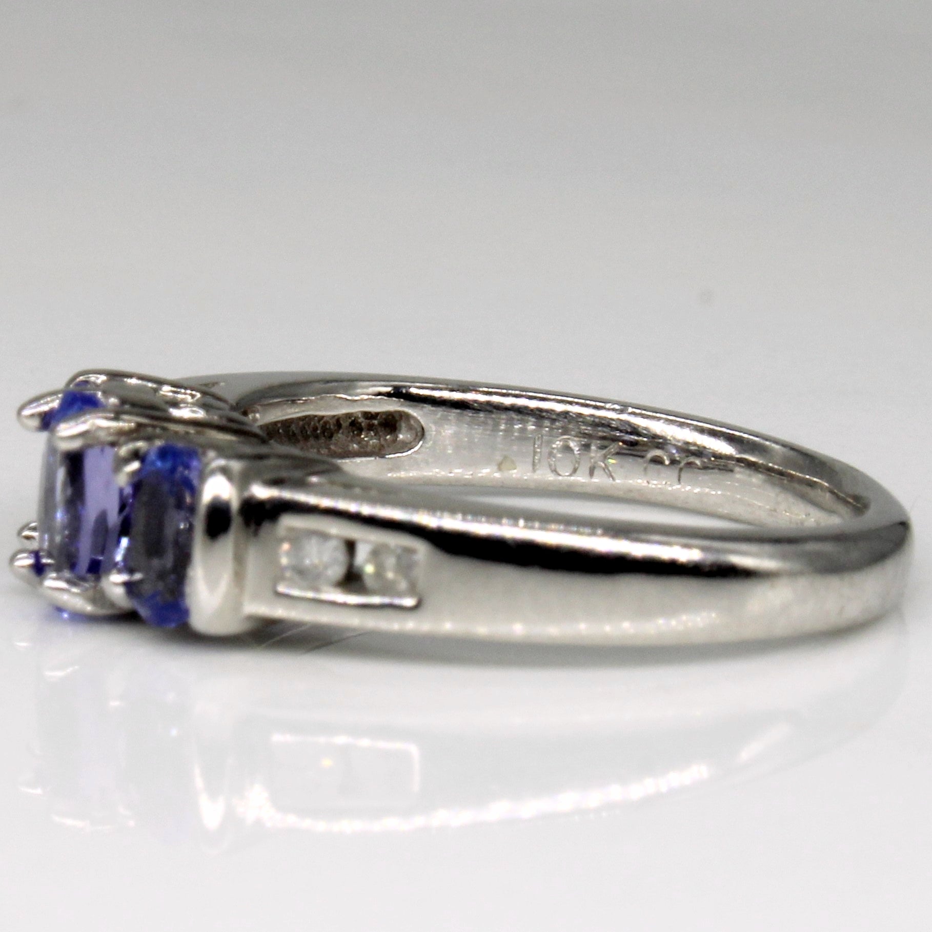 Tanzanite 10k Ring | 0.40ctw, 0.04ctw | SZ 4 |