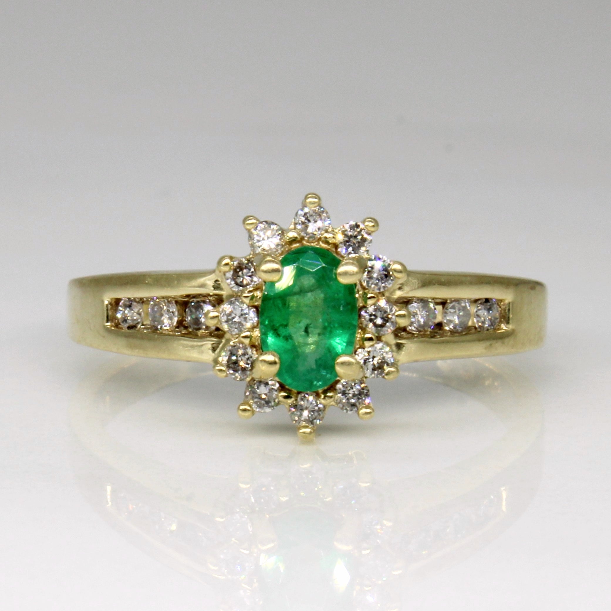 Emerald & Diamond Ring | 0.30ct, 0.18ctw | SZ 9 |