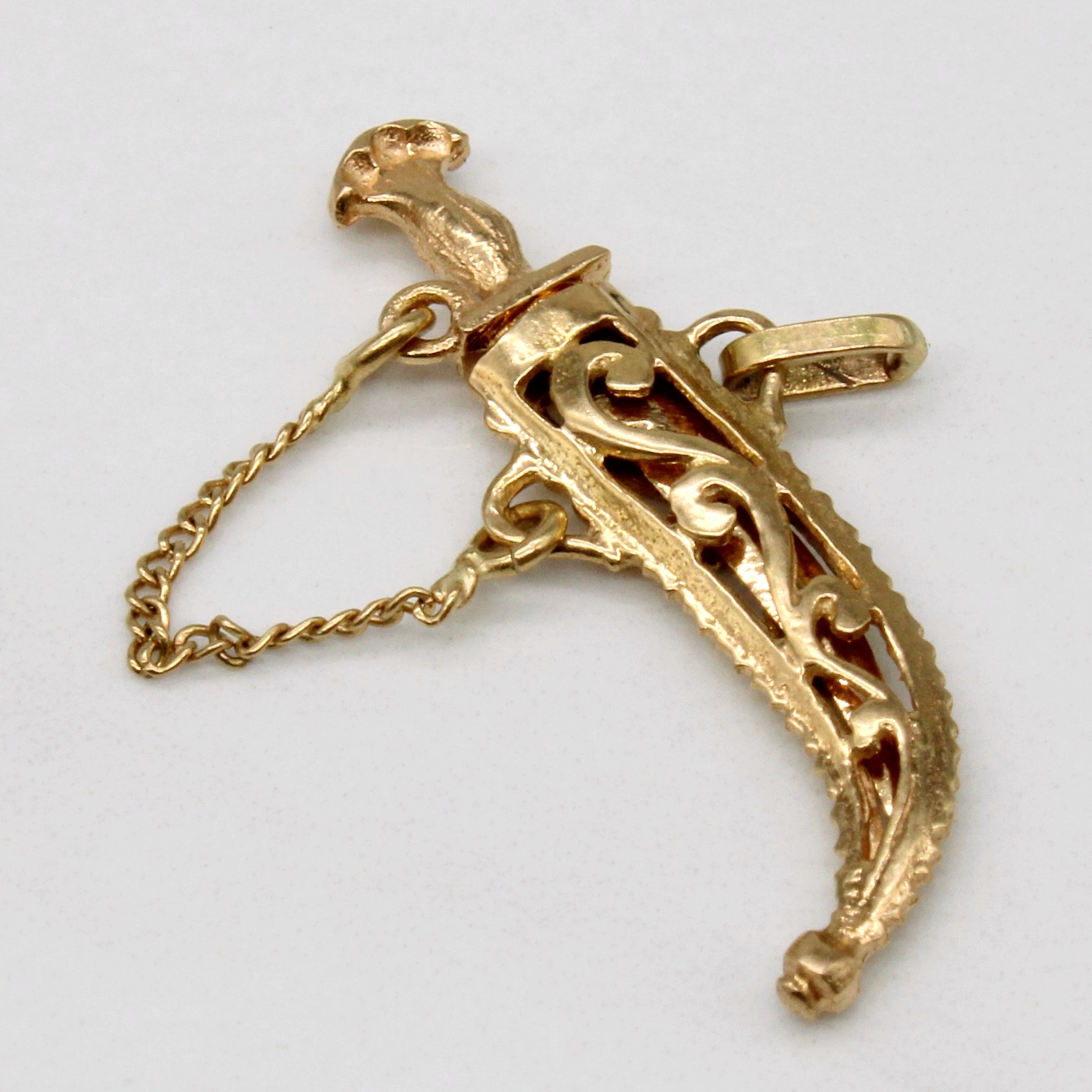 18k Yellow Gold Knife Pendant