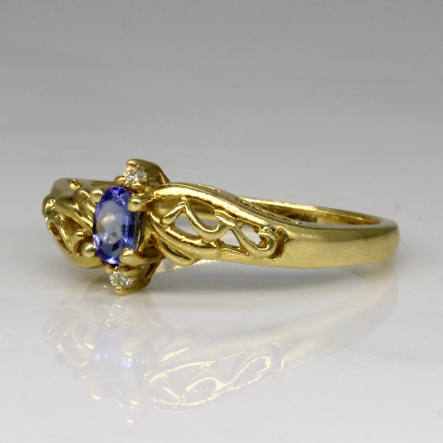 Tanzanite & Diamond Lattice Ring | 0.15ct, 0.02ctw | SZ 6.5 |