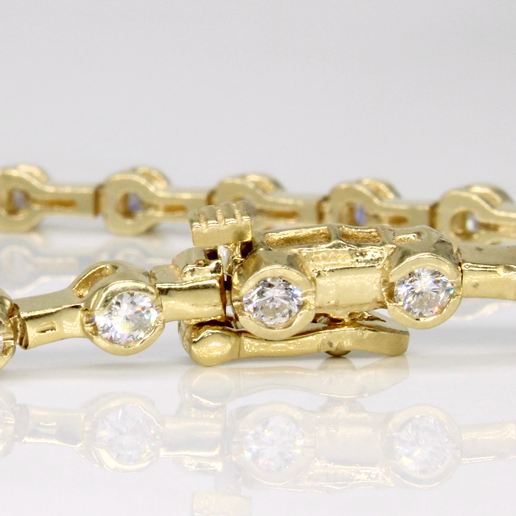 Bezel Set Diamond Bracelet | 2.25ctw | 7" |