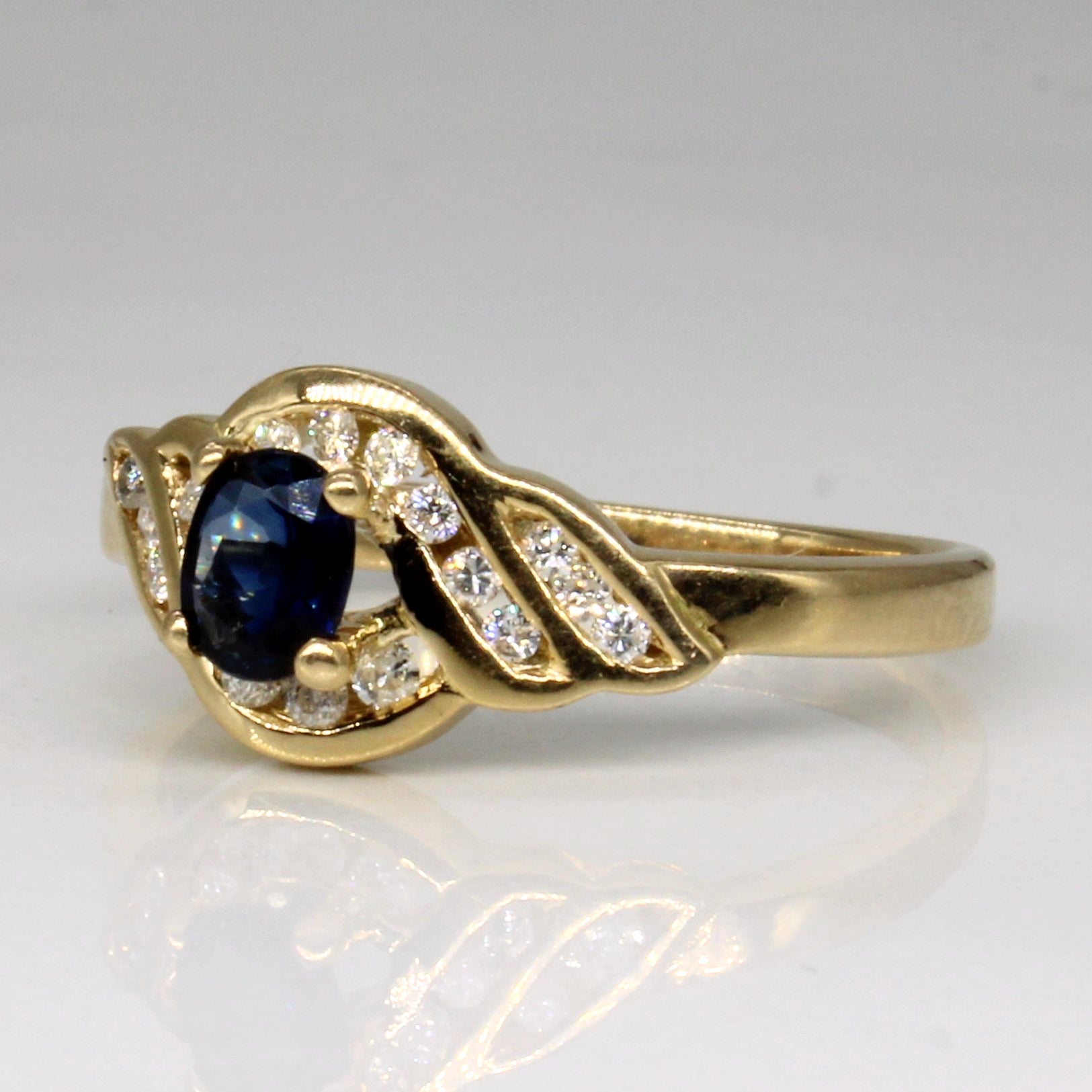 Sapphire & Diamond Ring | 0.27ct, 0.12ctw | SZ 6 |