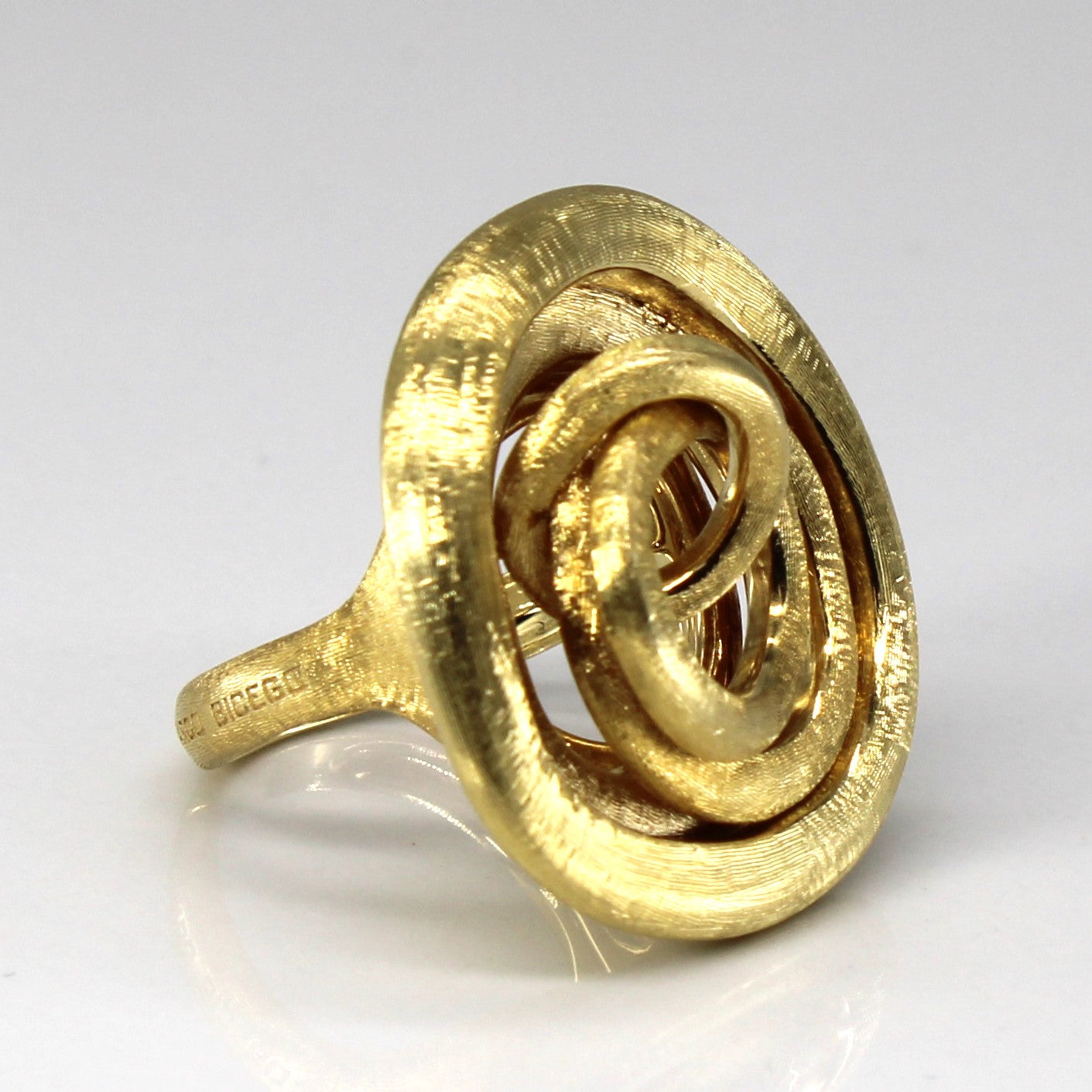 Yellow Gold Swirl Gold 18k Ring | SZ 5.75 |