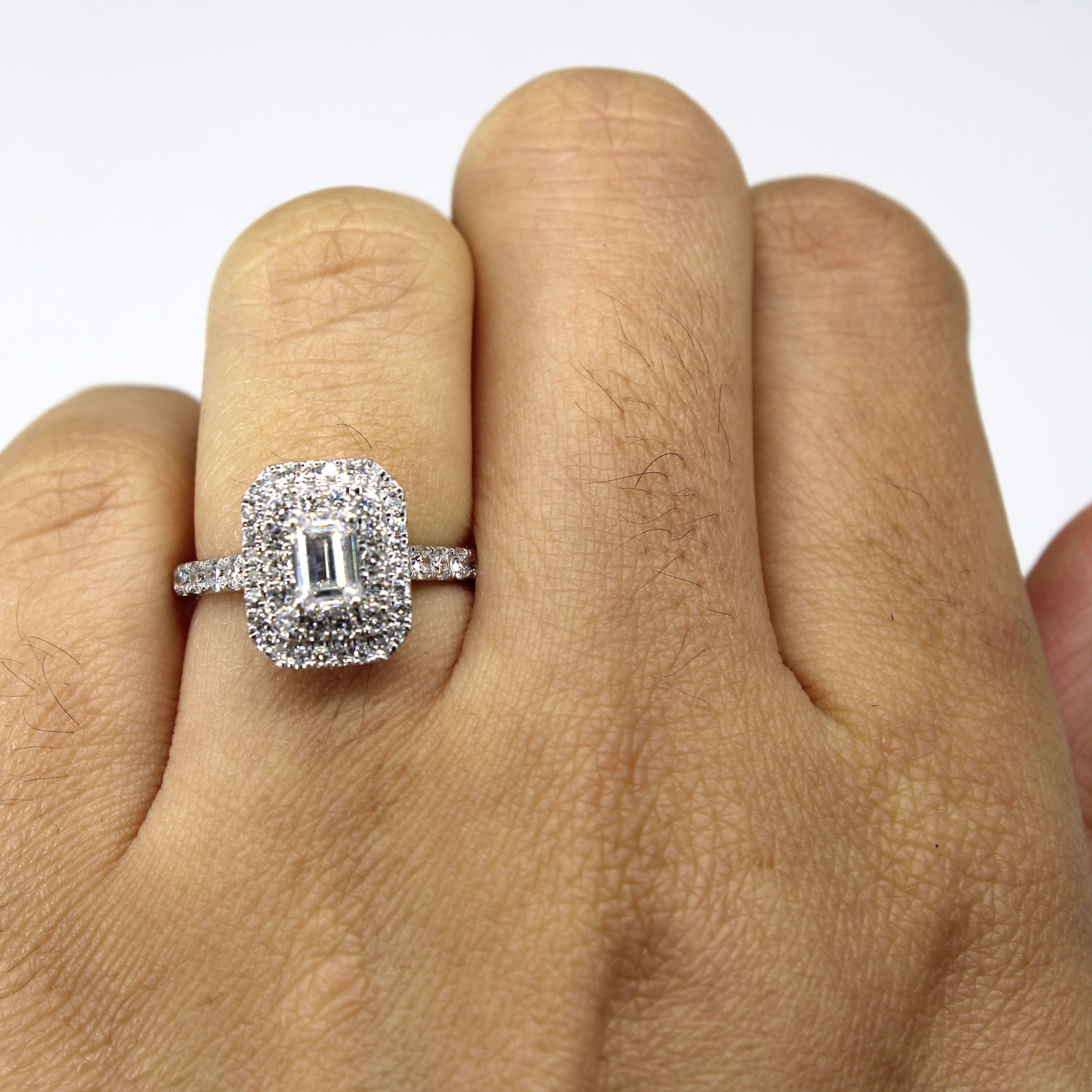 Emerald Cut Diamond Halo 14k Ring | 1.00ctw | SZ 4.75 |