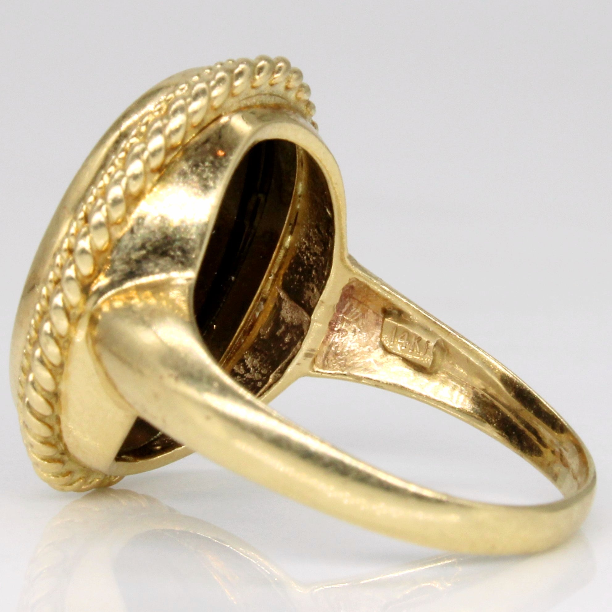 Onyx & Diamond Cocktail Ring | 2.60ct, 0.03ct | SZ 5.75 |