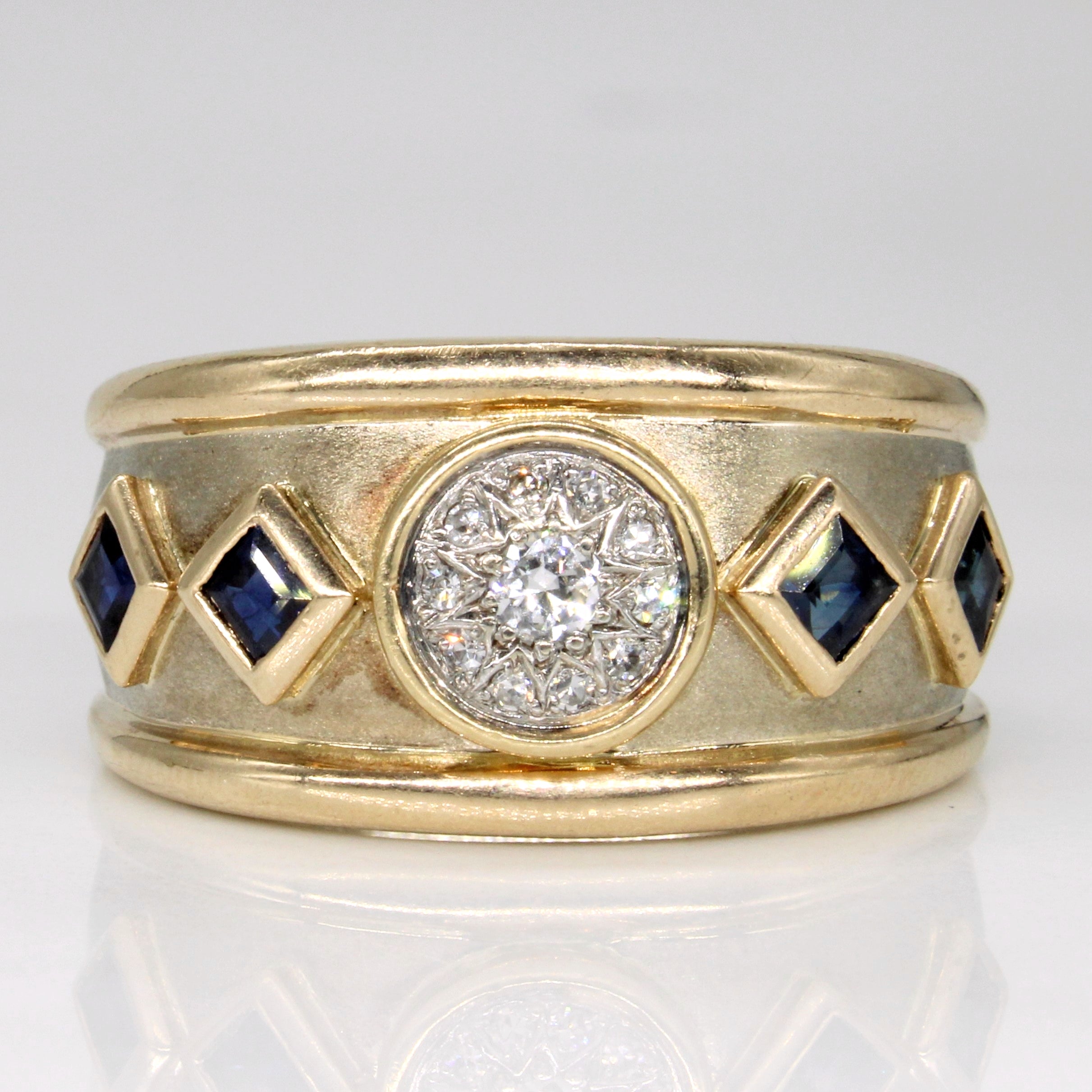 Bague en diamant et saphir | 0,70 ct, 0,18 ct | Taille 12 |