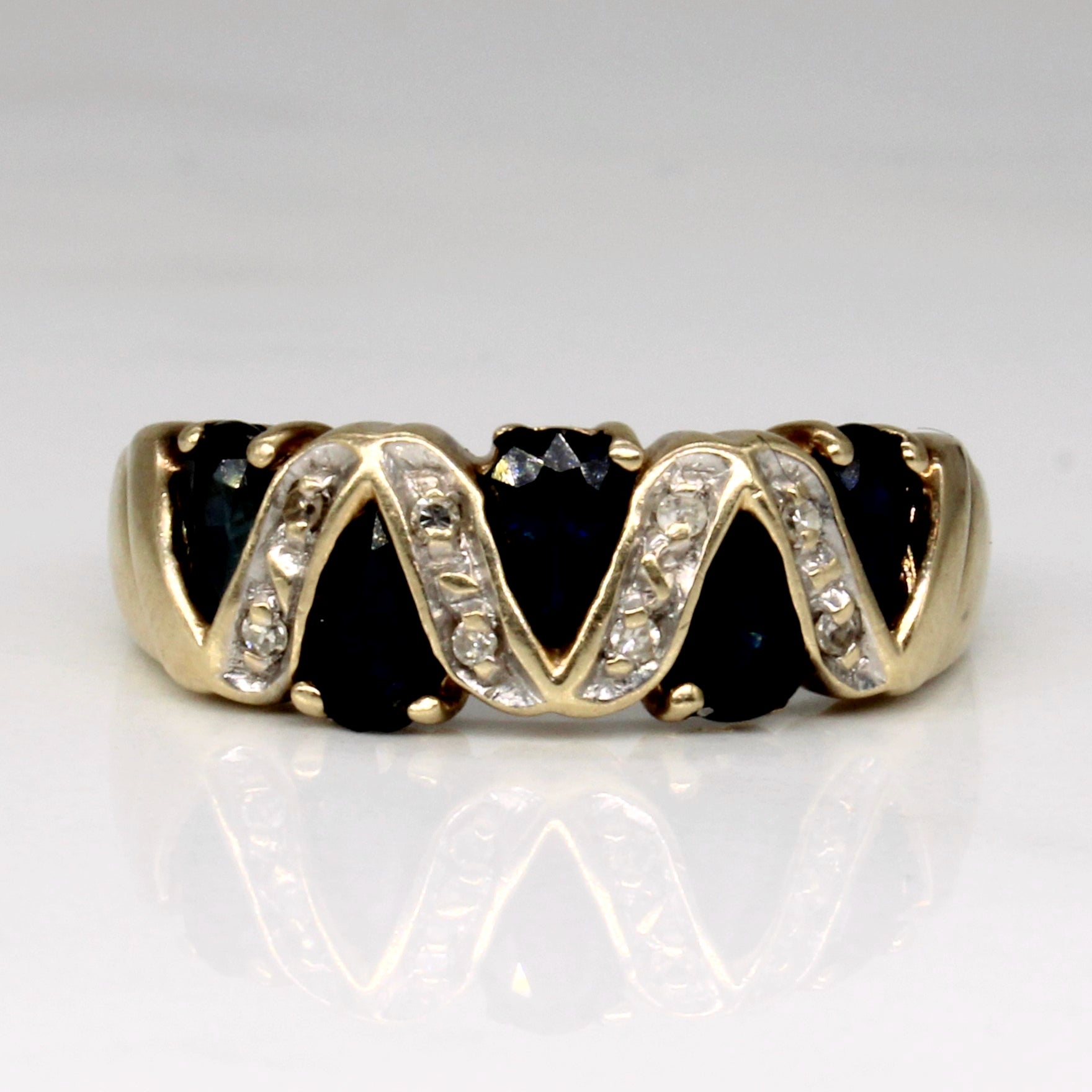 Bague saphir et diamants | 1,25 ct, 0,03 ct | Taille 6,5 |