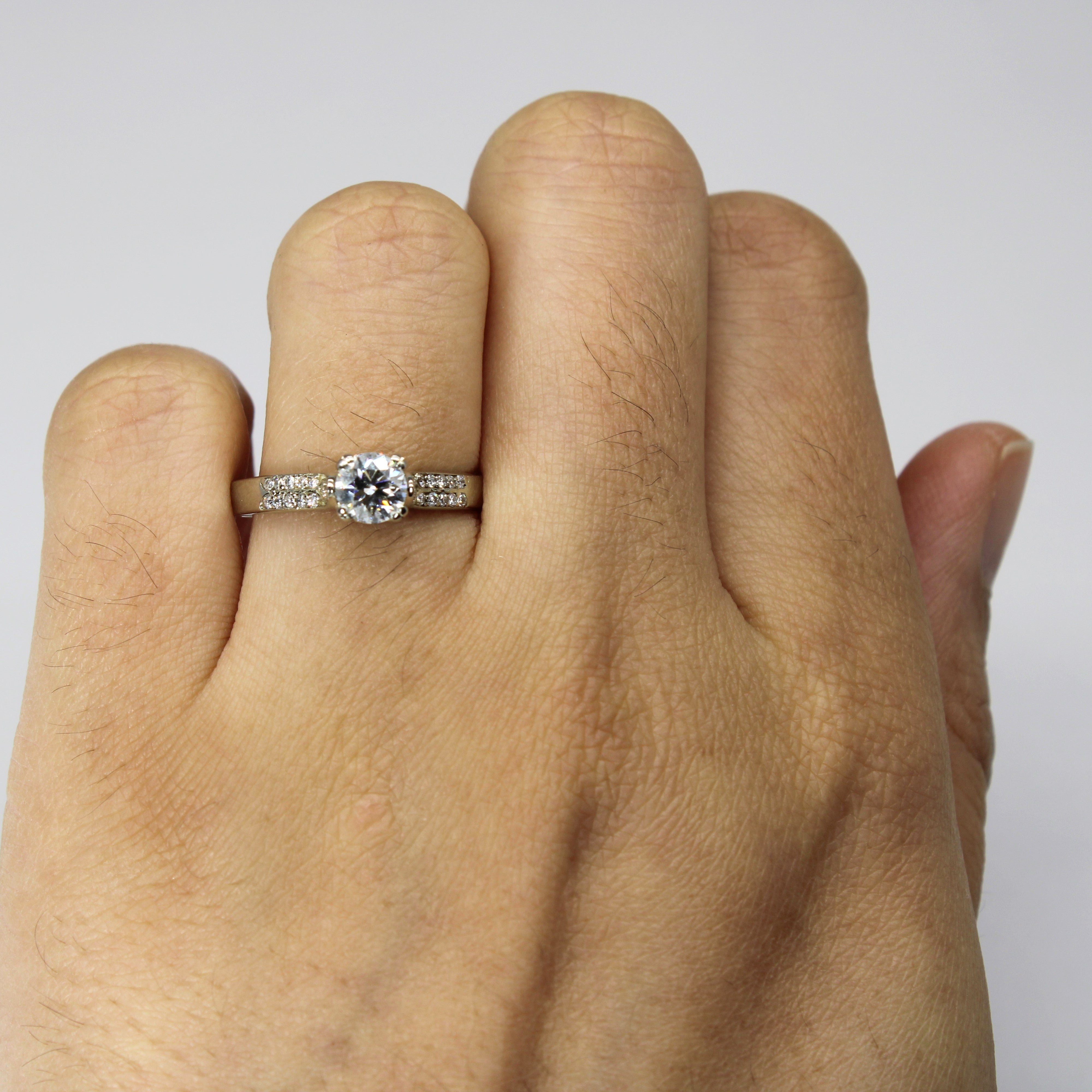 Solitaire with Accents Diamond 19k Ring | 0.63ctw | SZ 7 |