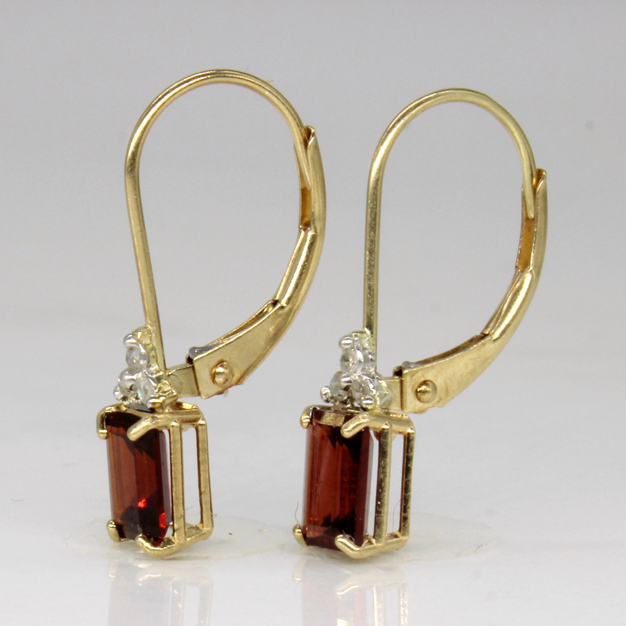 Garnet & Diamond Earrings | 1.00ctw, 0.03ctw |