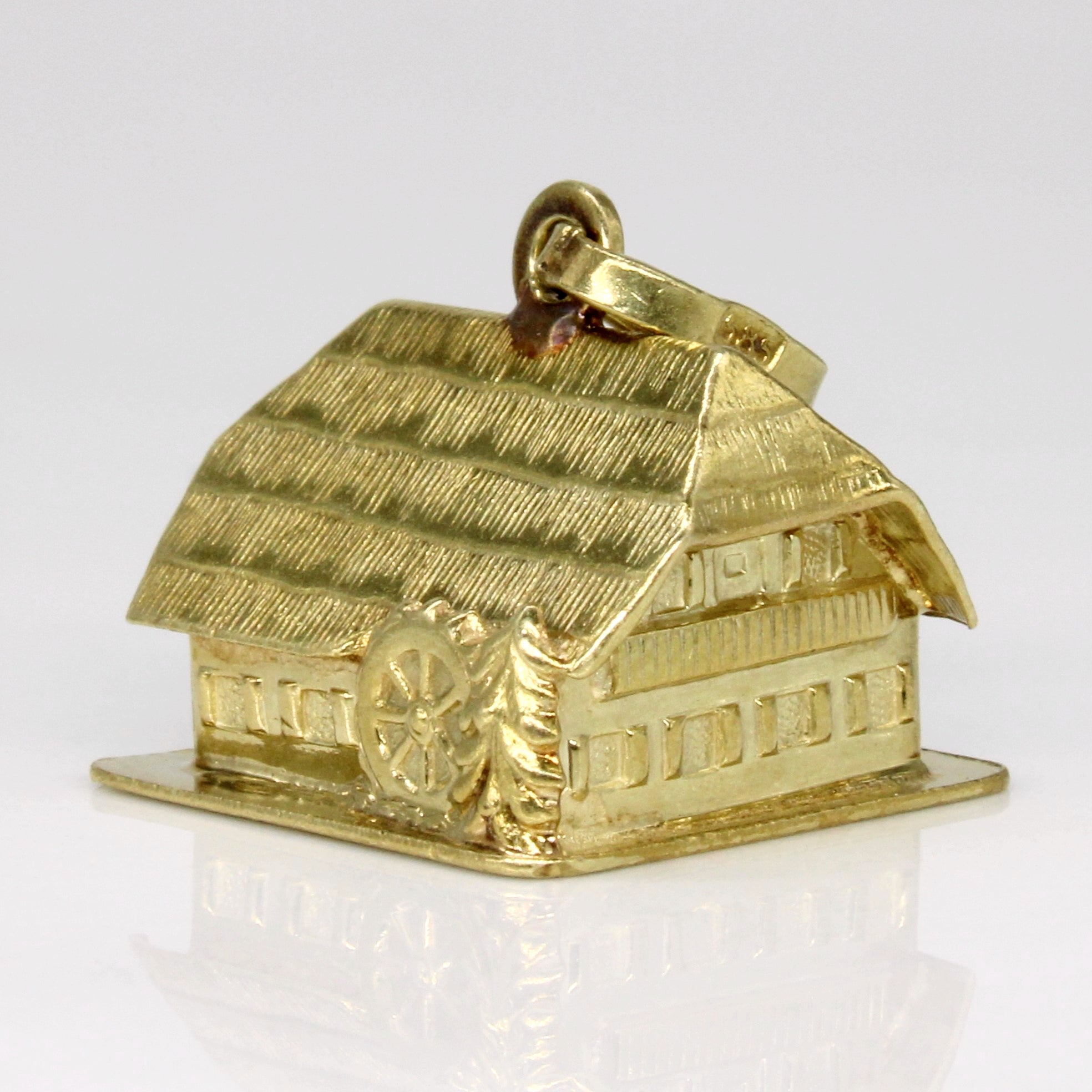 14k Yellow Gold House Pendant