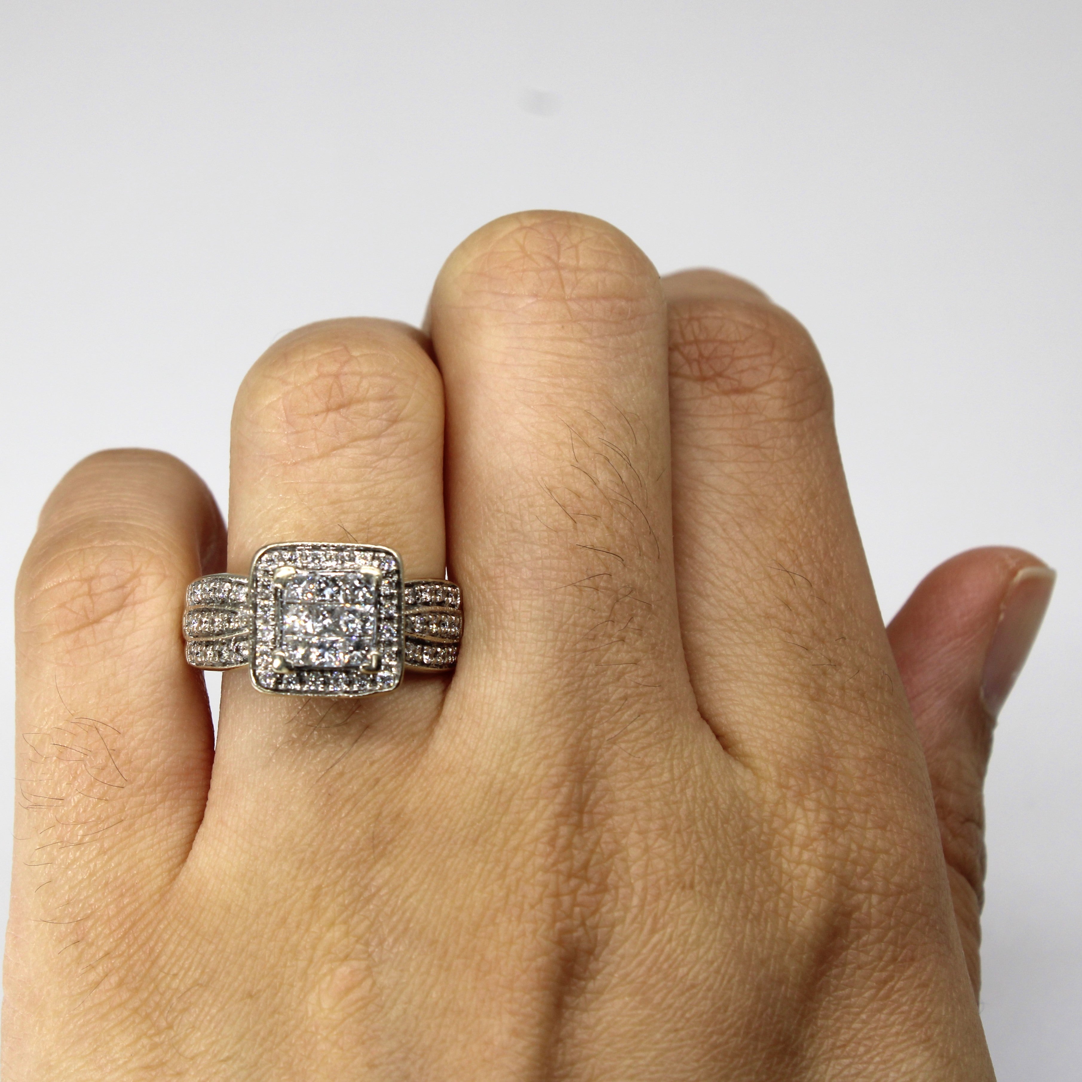 Halo Cluster Diamond 14k Ring | 1.09ctw | SZ 6.75 |