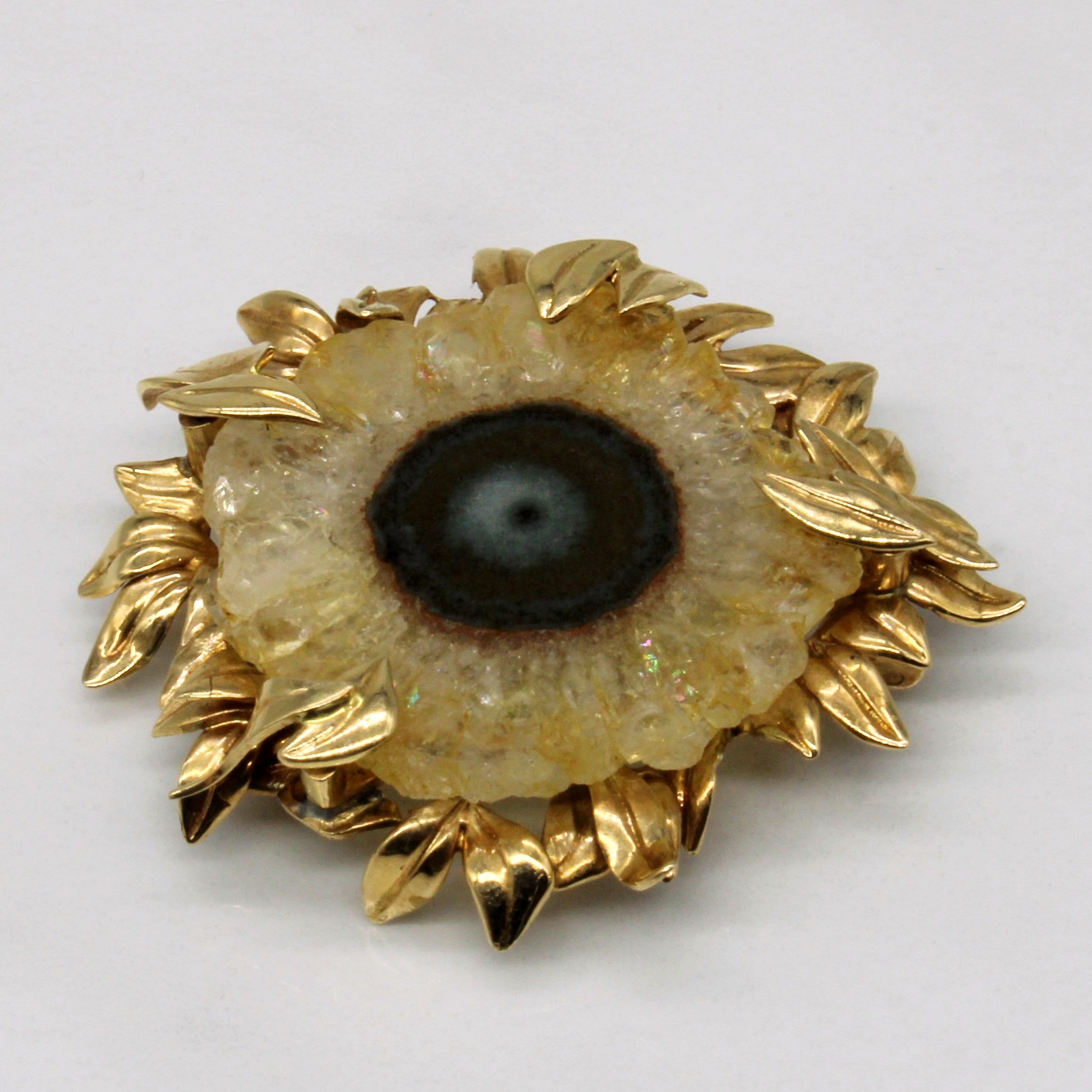 Agate Slice Quartz Brooch | 18.00ct |