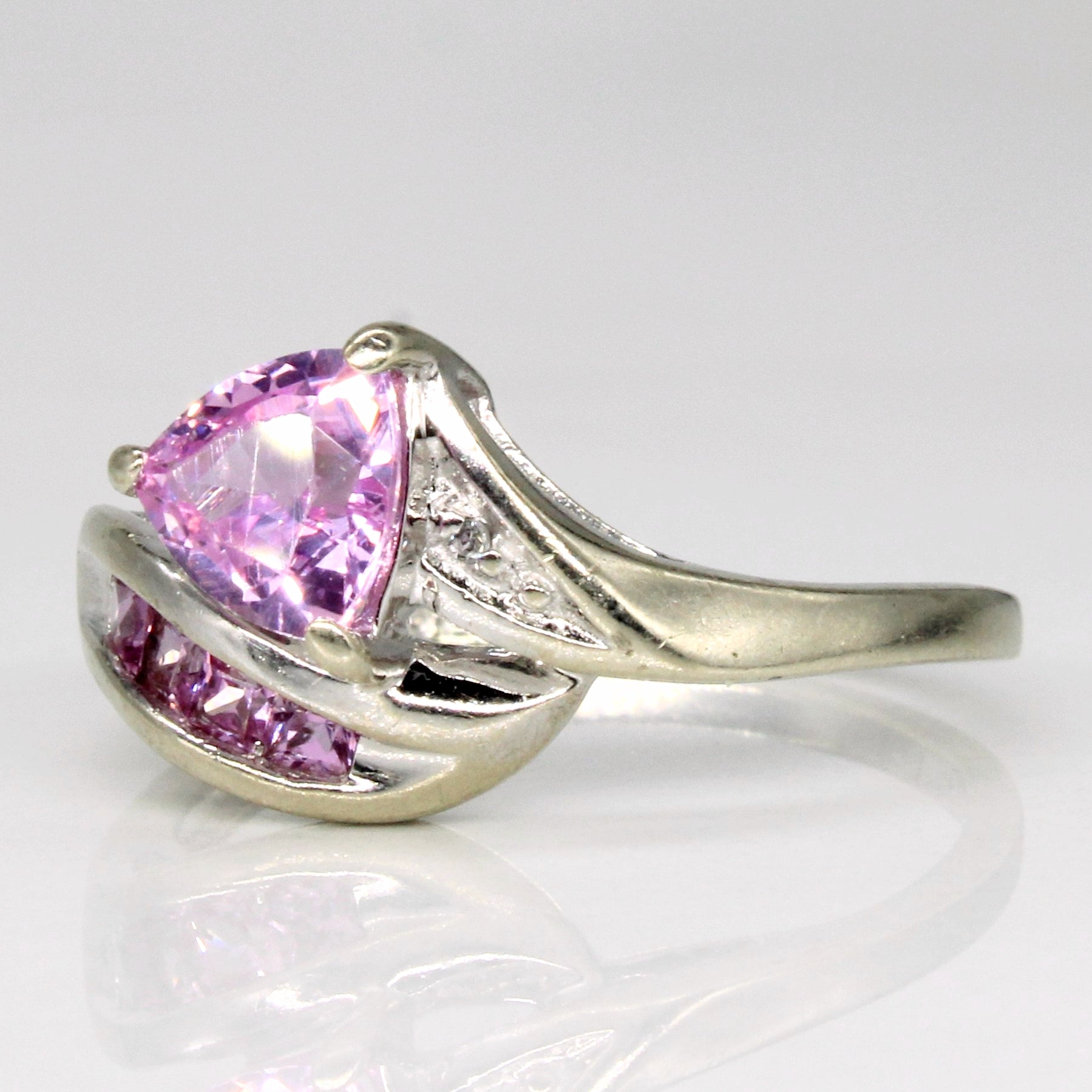 Synthetic Pink Sapphire & Diamond Ring | 0.90ctw, 0.01ct | SZ 6.5 |