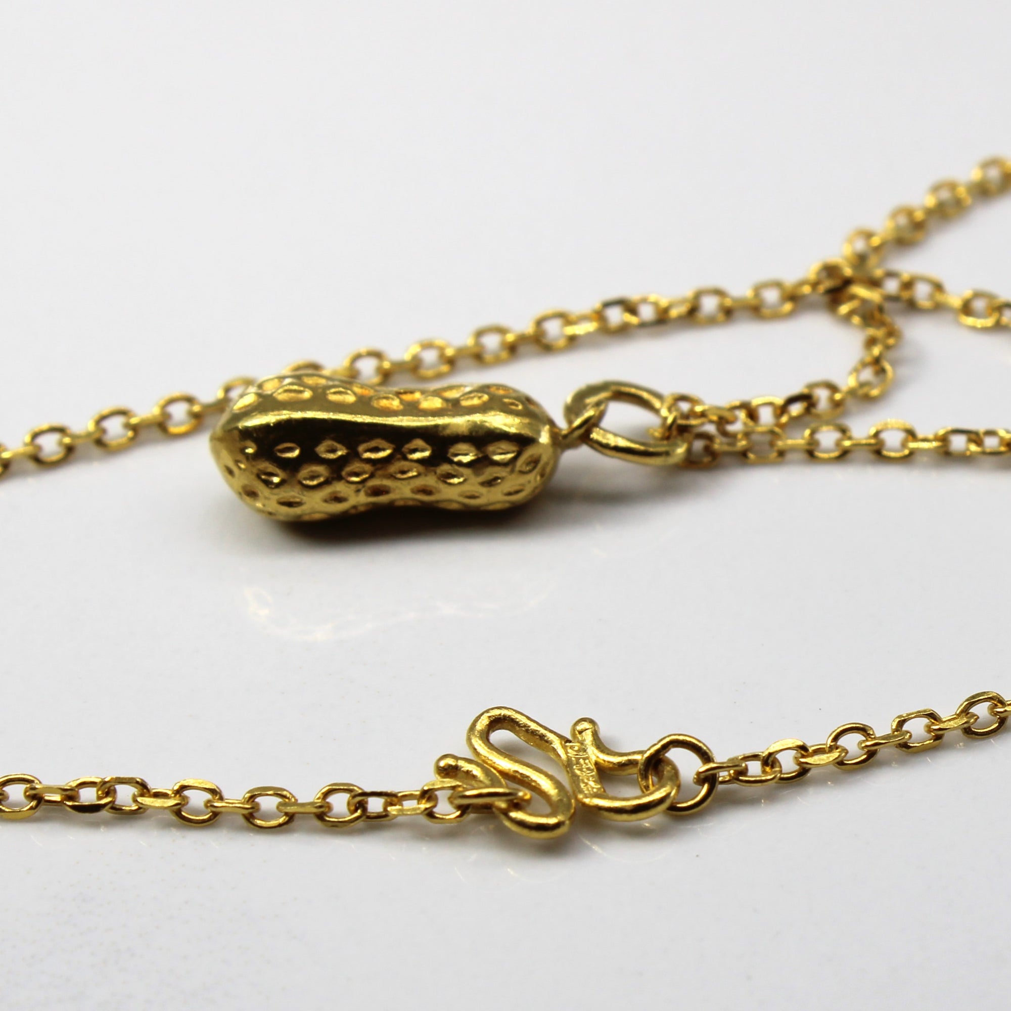 24k Yellow Gold Peanut Pendant Necklace | 17
