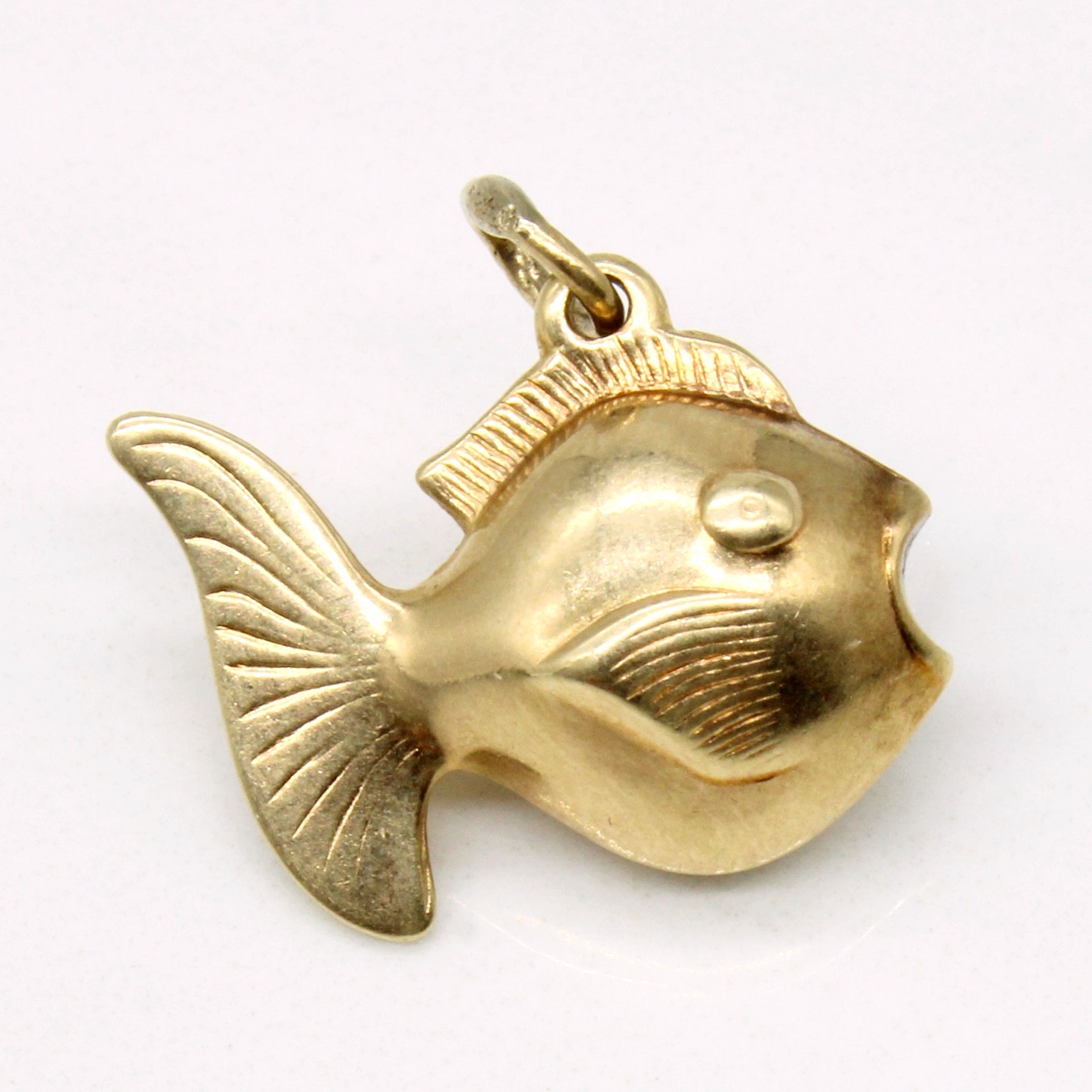 15k Yellow Gold Fish Charm