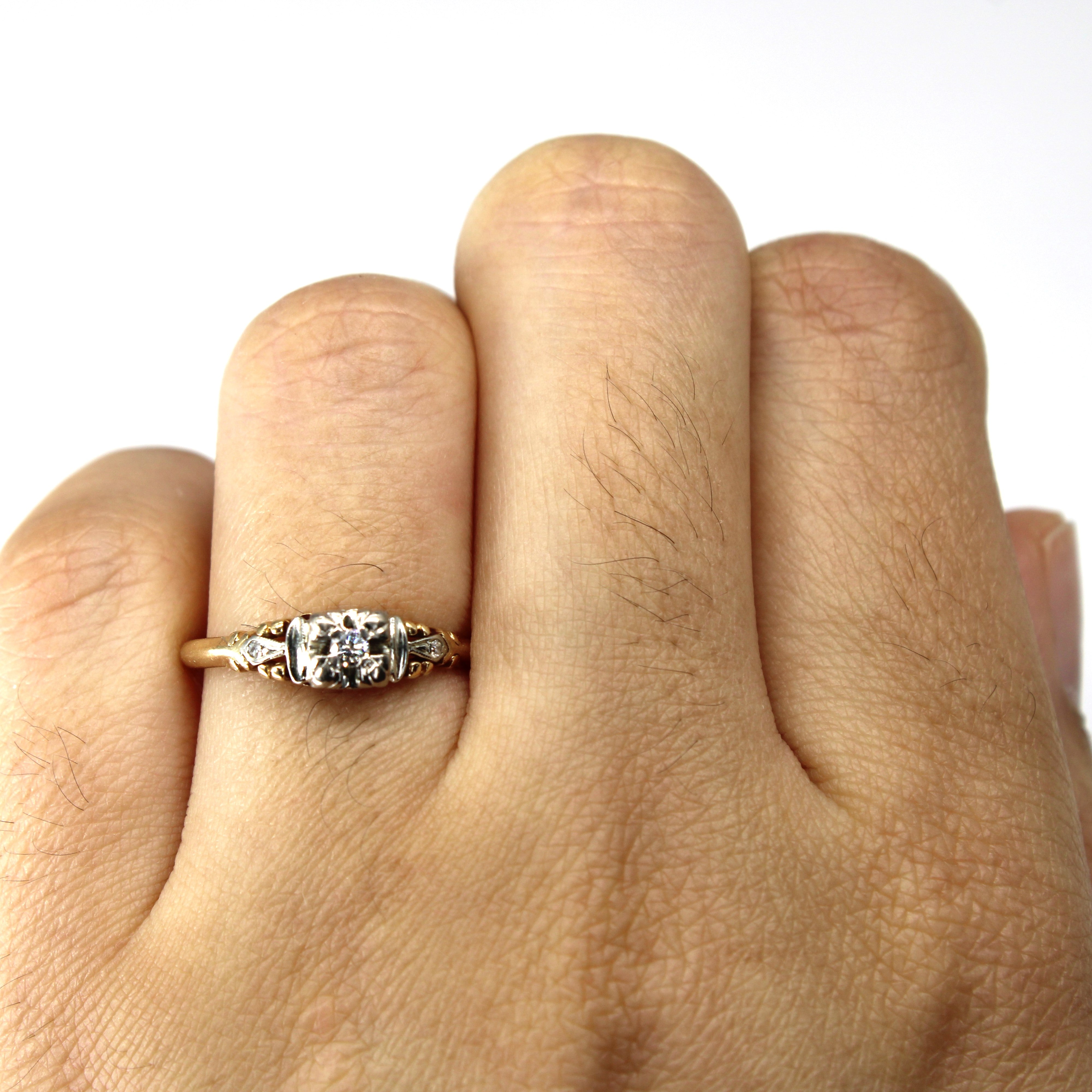 Three Stone Diamond Vintage Ring | 0.05ctw |SZ 6.5 |