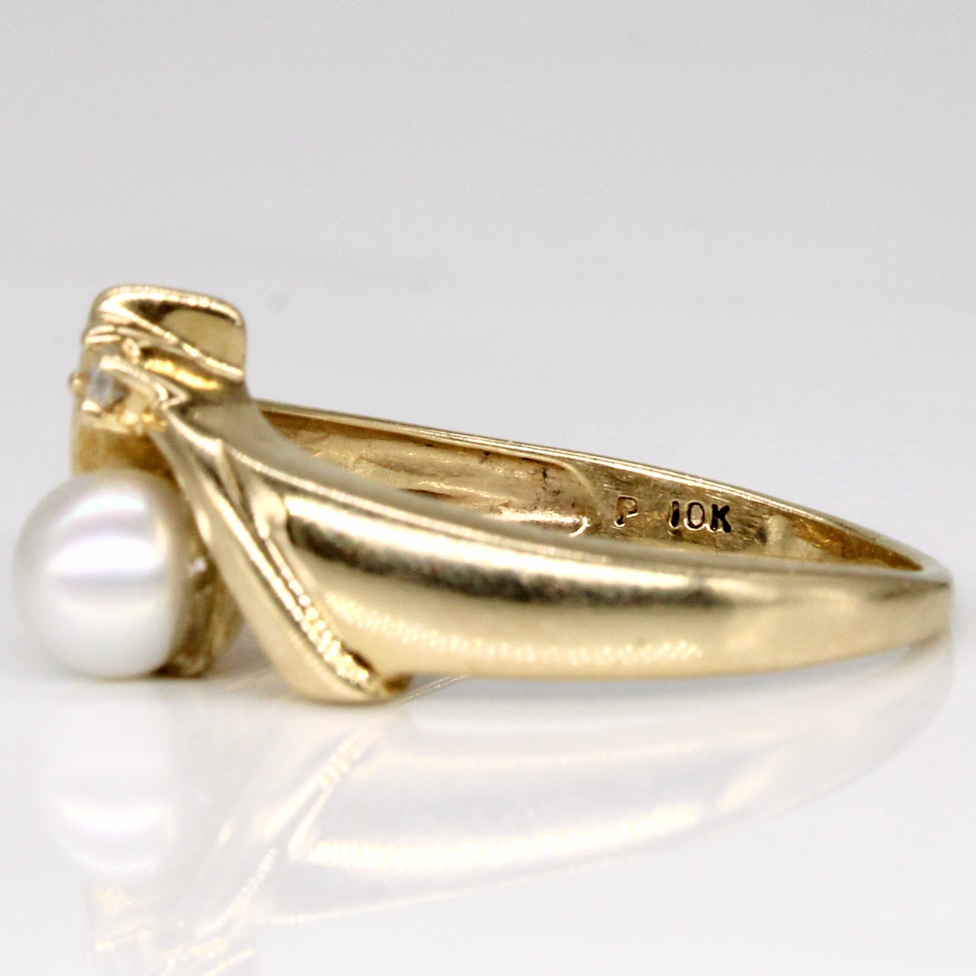 Pearl & Diamond Cocktail Ring | 0.02ct | SZ 8 |