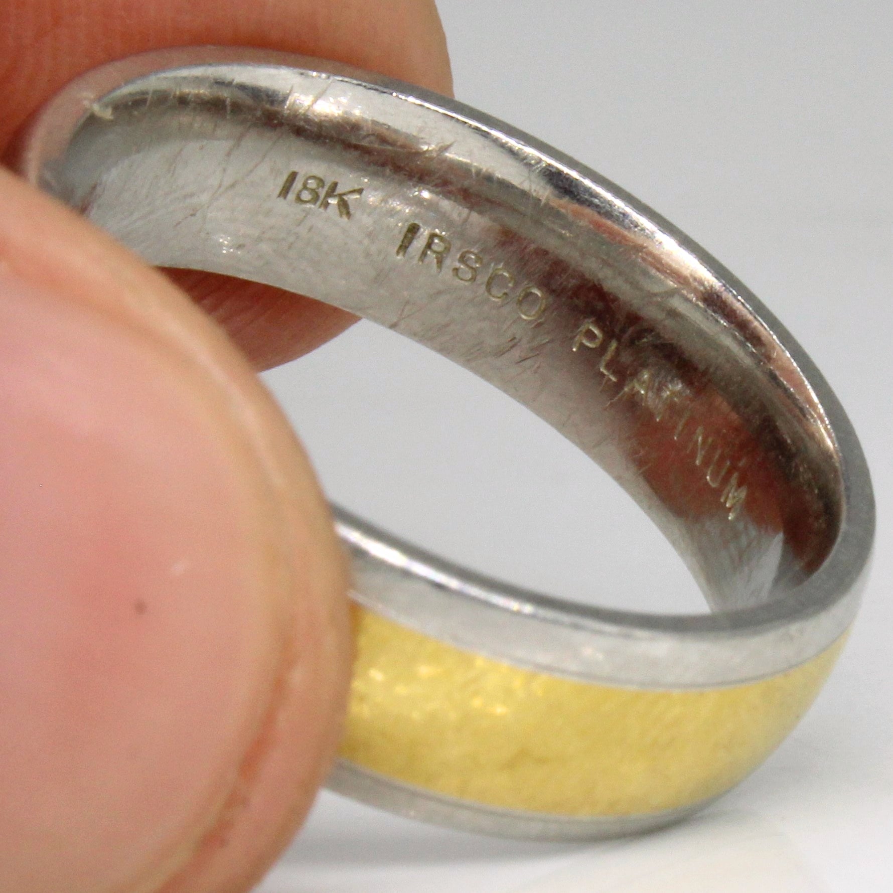 18k Yellow Gold & Platinum Band | SZ 8.5 |