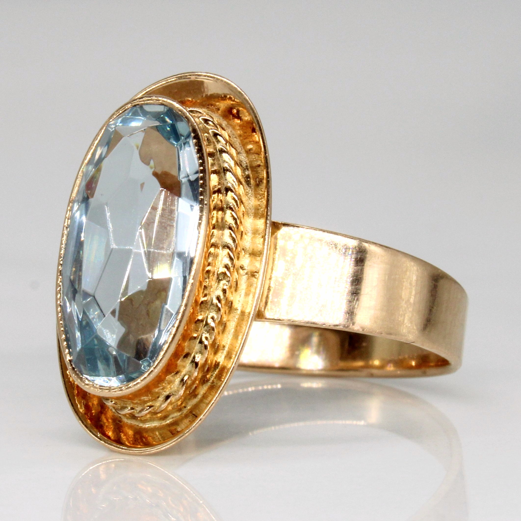 Synthetic Spinel Cocktail Ring | 5.70ct | SZ 8.75 |