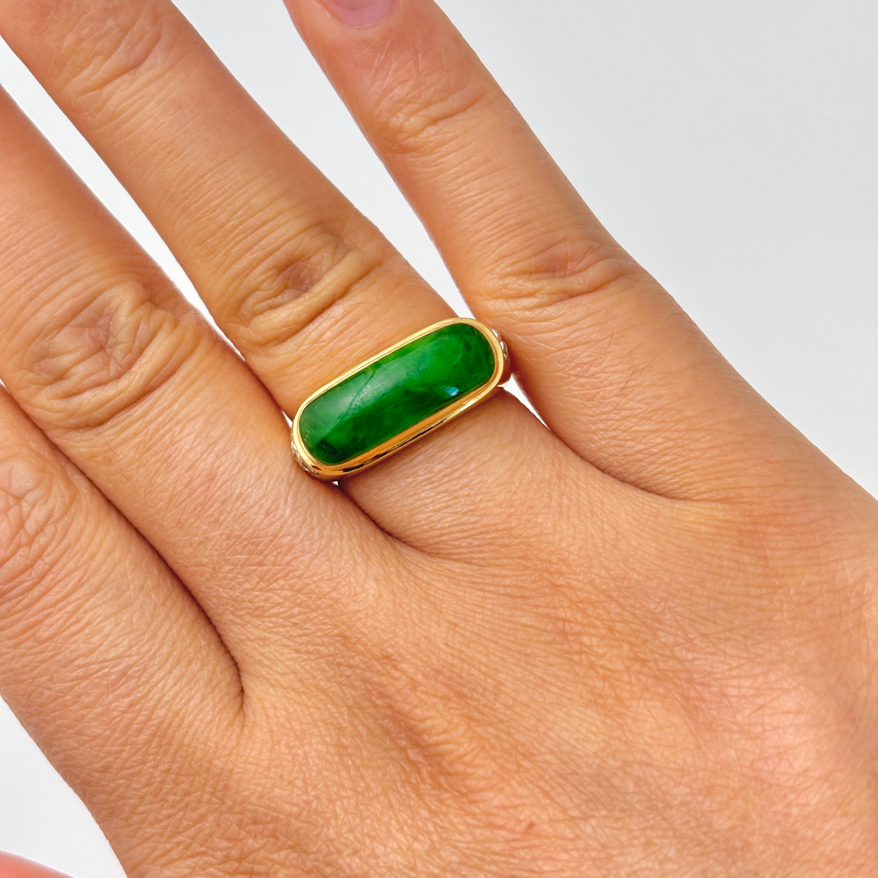 18k Yellow Gold Jadeite & Diamond Ring | 3.80ct, 0.06ctw | SZ 9.5