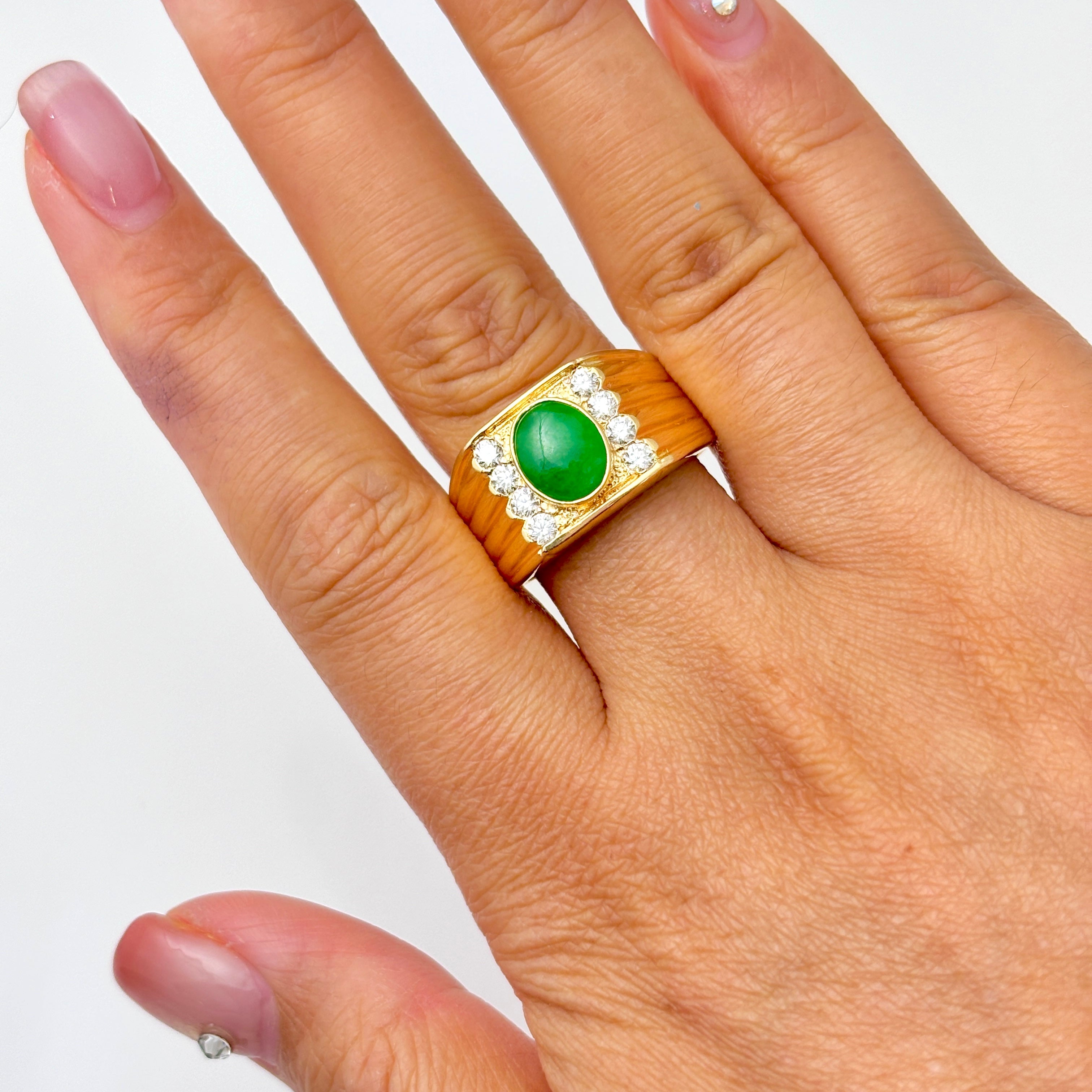 18k Yellow Gold Jade and Diamond Ring | 9.00x7.30x2.30mm, 0.46ctw | SZ 9.75