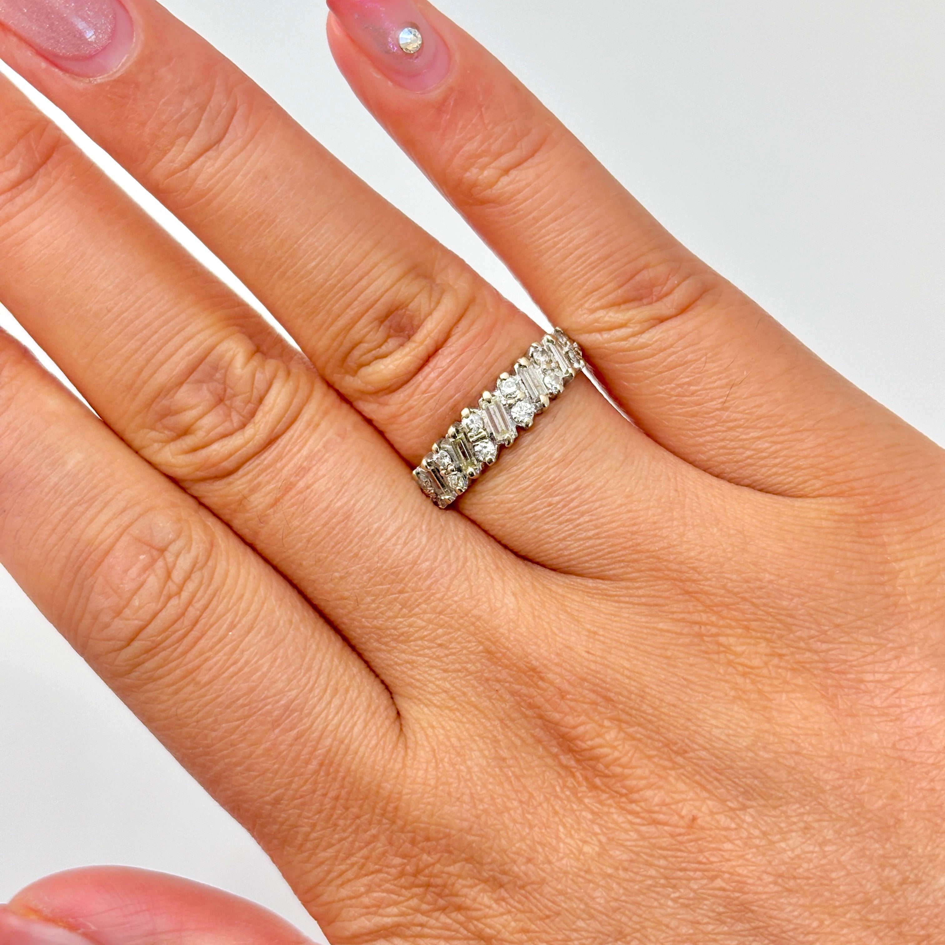 18k White Gold Diamond Ring | 0.70ctw | SZ 7.25
