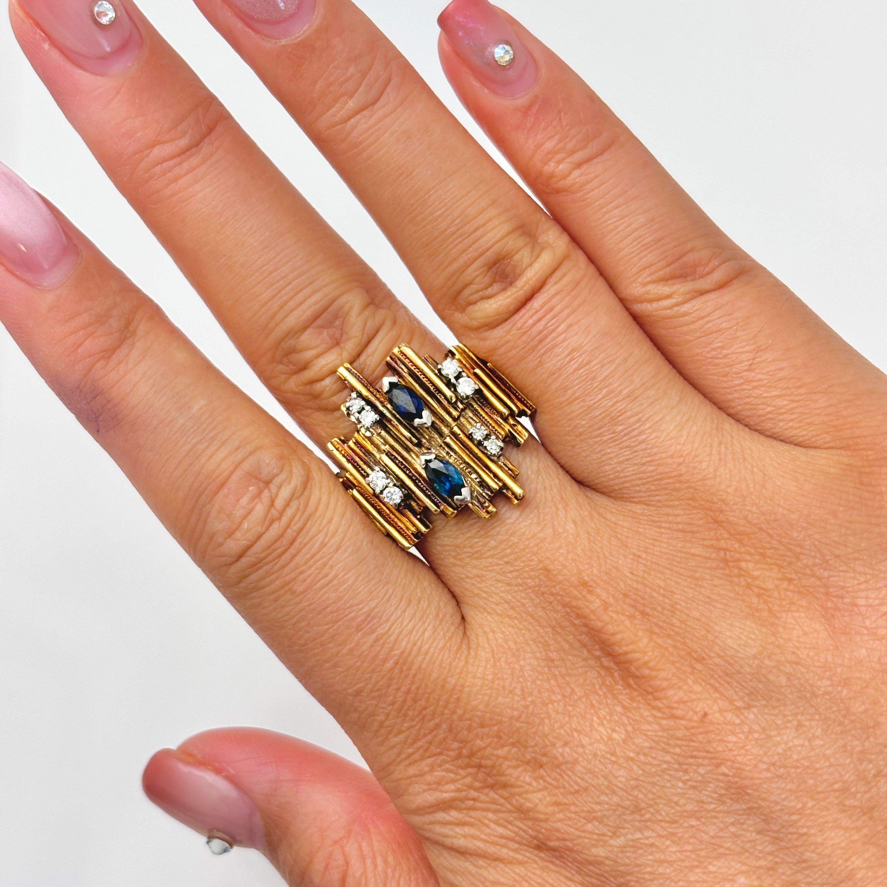 14k Yellow Gold Sapphire and Diamond Ring | 0.59ctw, 0.14ctw, 0.10ctw | SZ 8.5