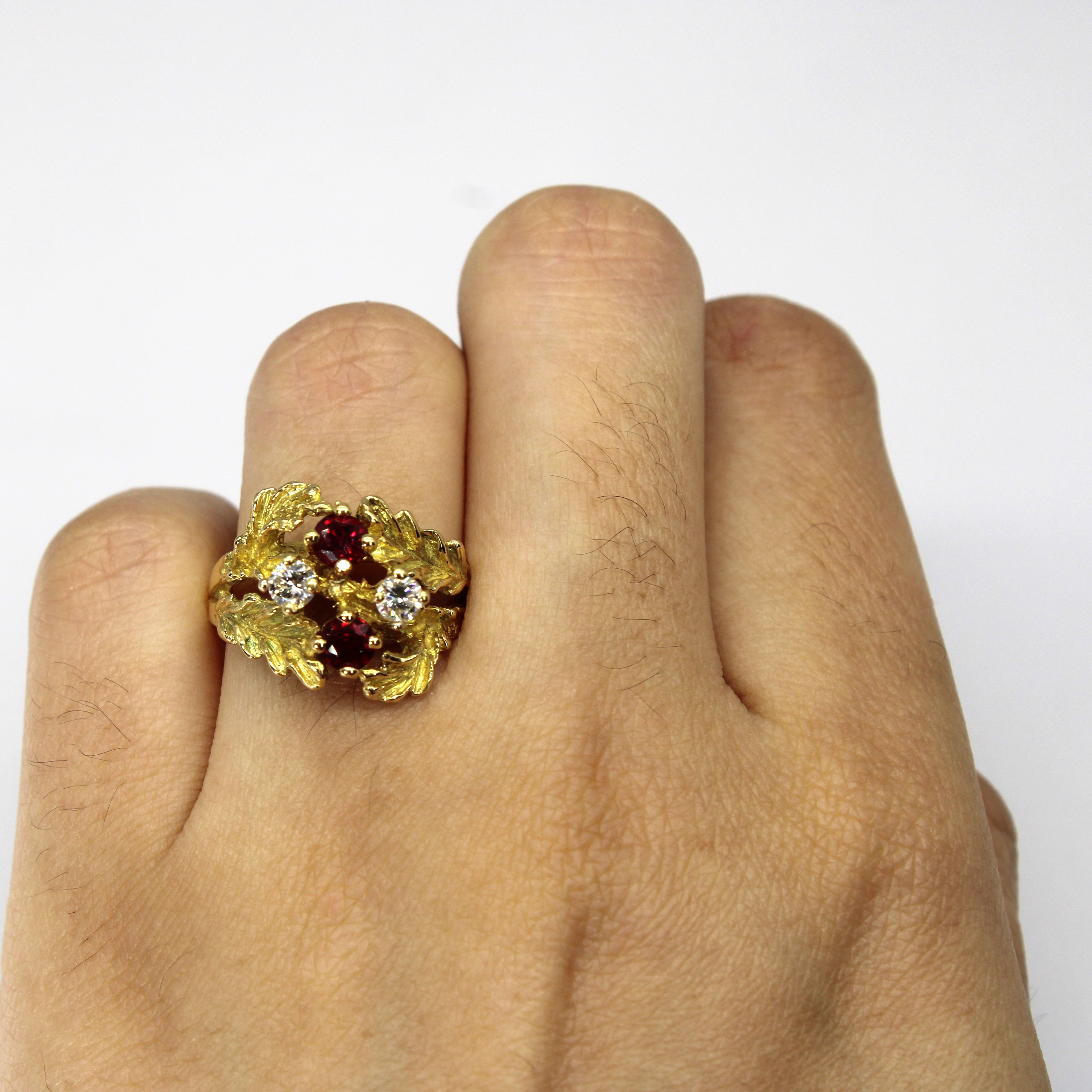 Ruby and Diamond Leaf 18k Ring| 0.54ct, 0.28ct | SZ 7