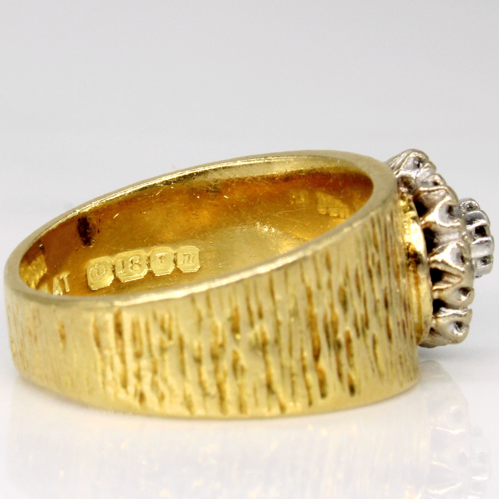 1967 London Diamond Cluster Ring | 0.38ctw | SZ 4.75 |