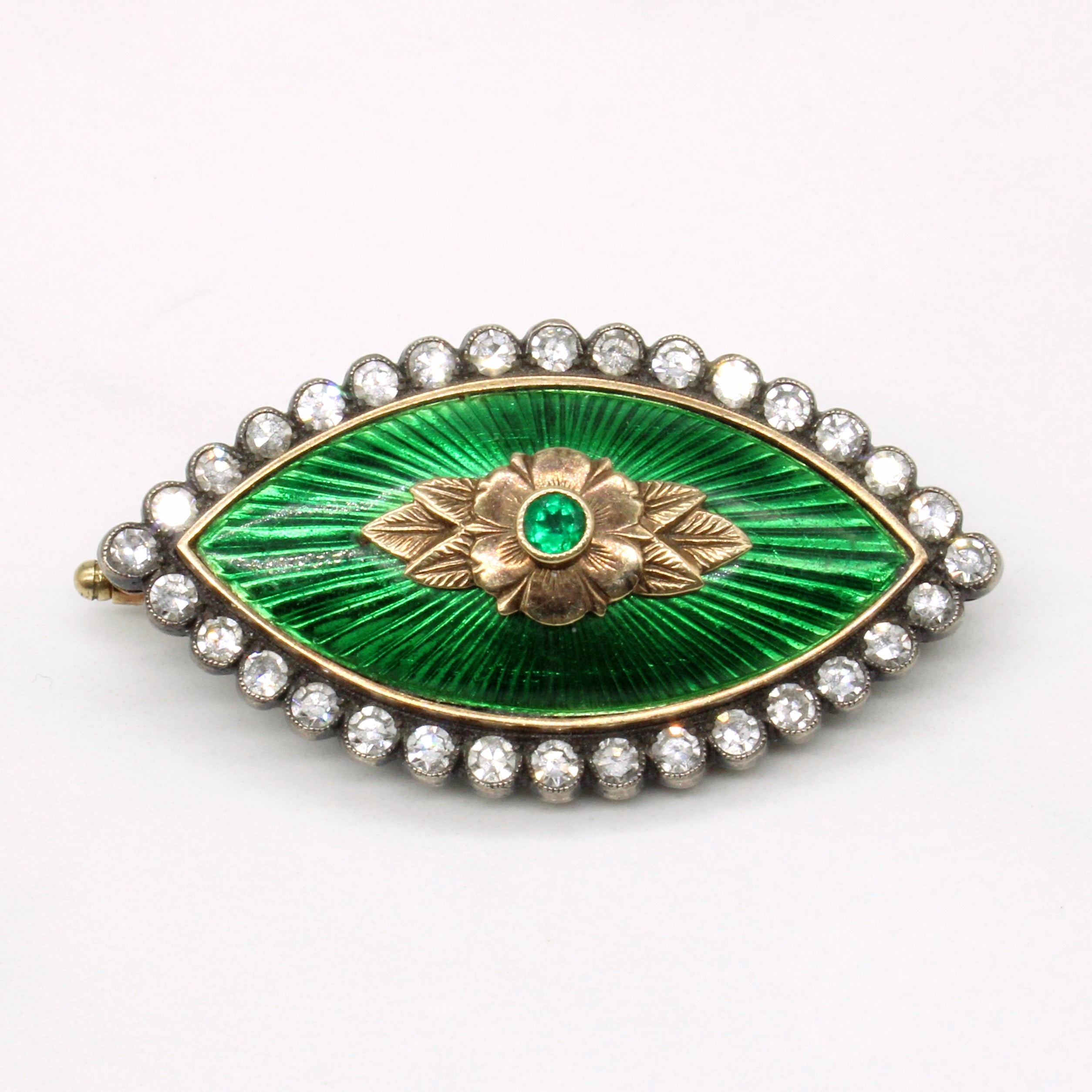 Diamond & Emerald Brooch | 1.05ctw, 0.09ct |