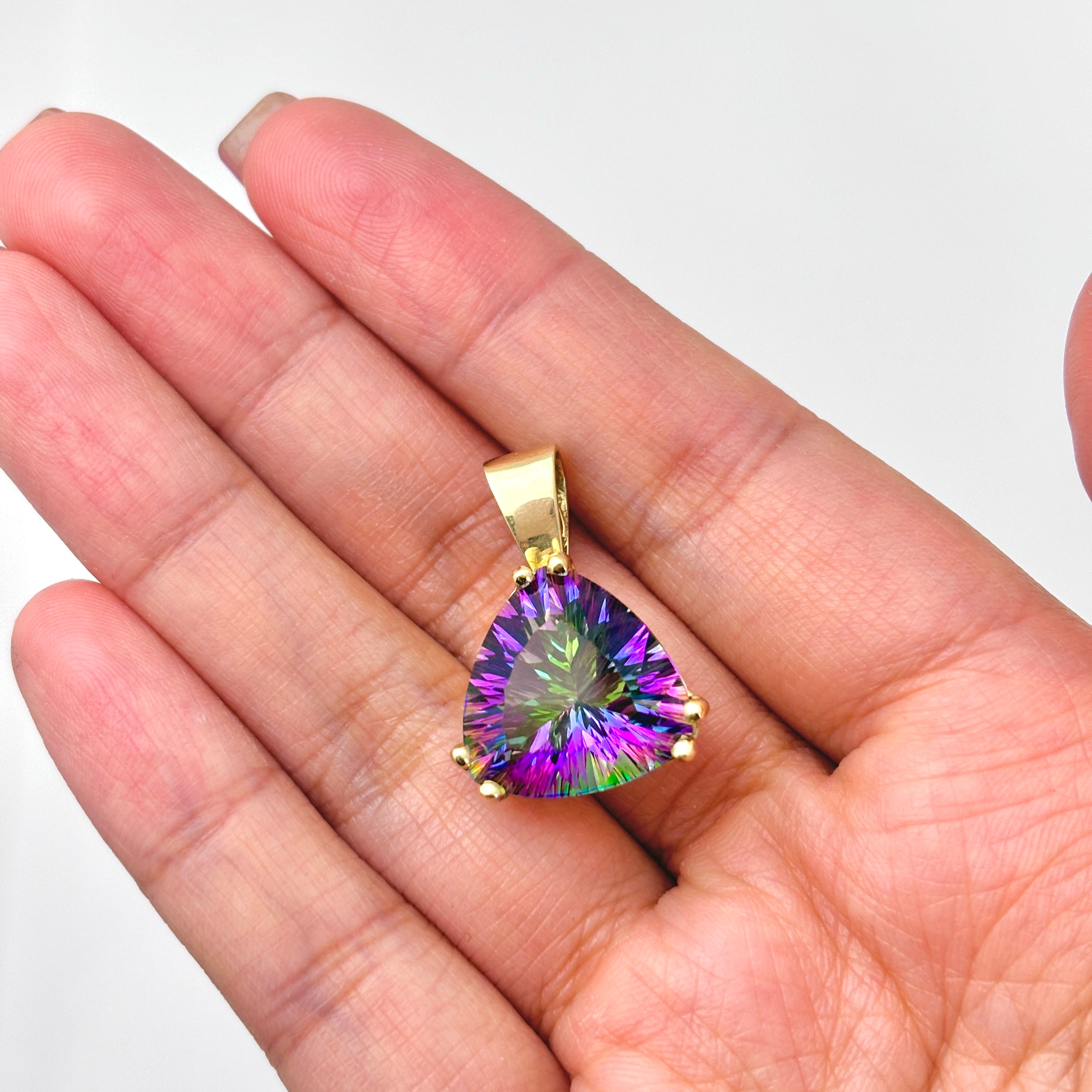 Mystic Quartz Pendant | 9.10ct | 30x18mm