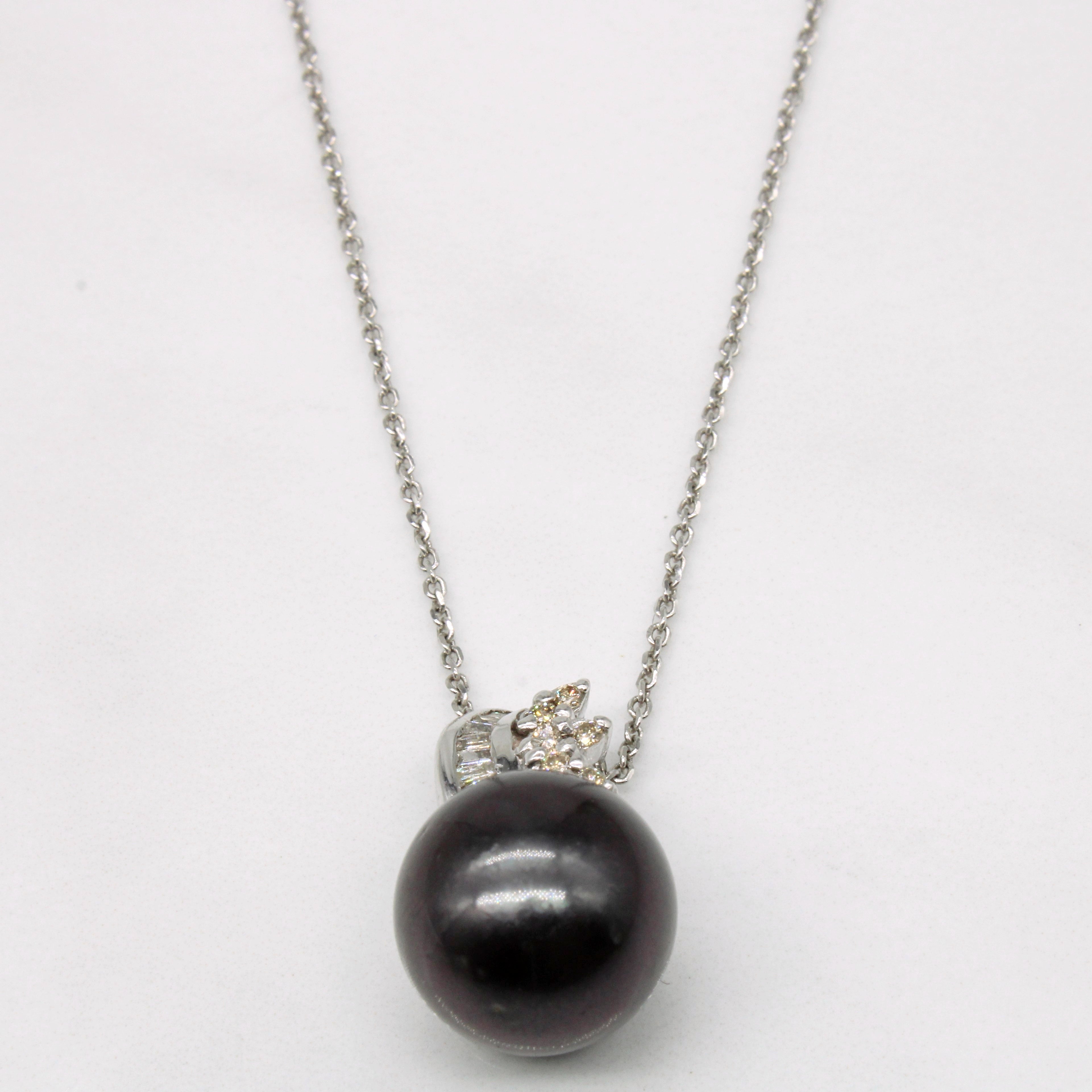 Black South Sea Pearl & Diamond Pendant & Necklace | 0.20ctw | 18" |