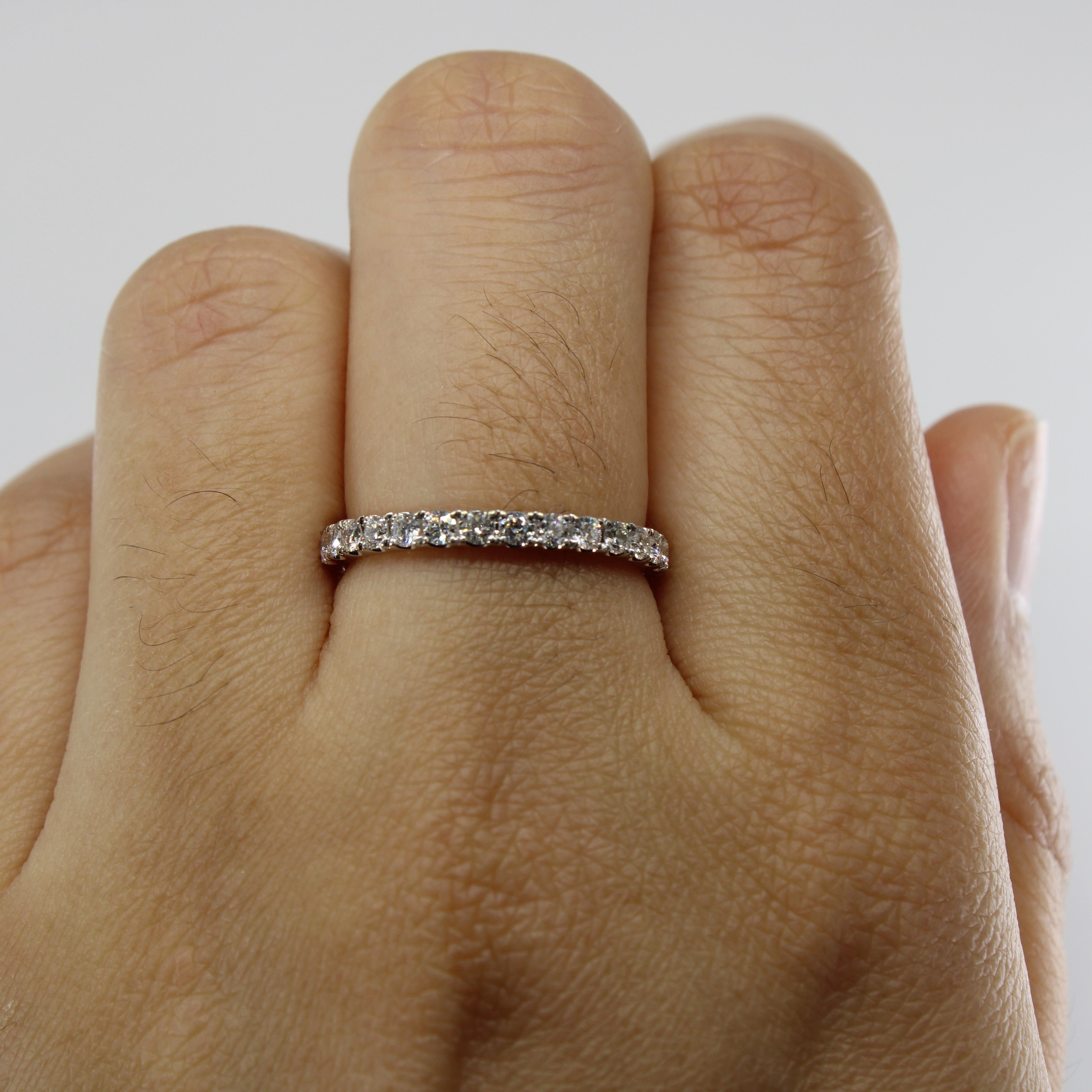 Alliance éternité en diamants | 0,82 ct | Taille 6,5 |