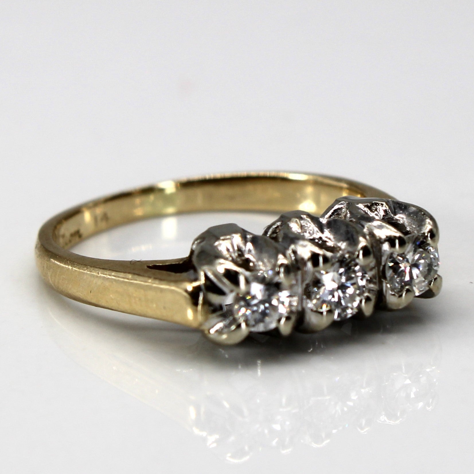 Three Stone Diamond Ring | 0.29ctw | SZ 4.5 |