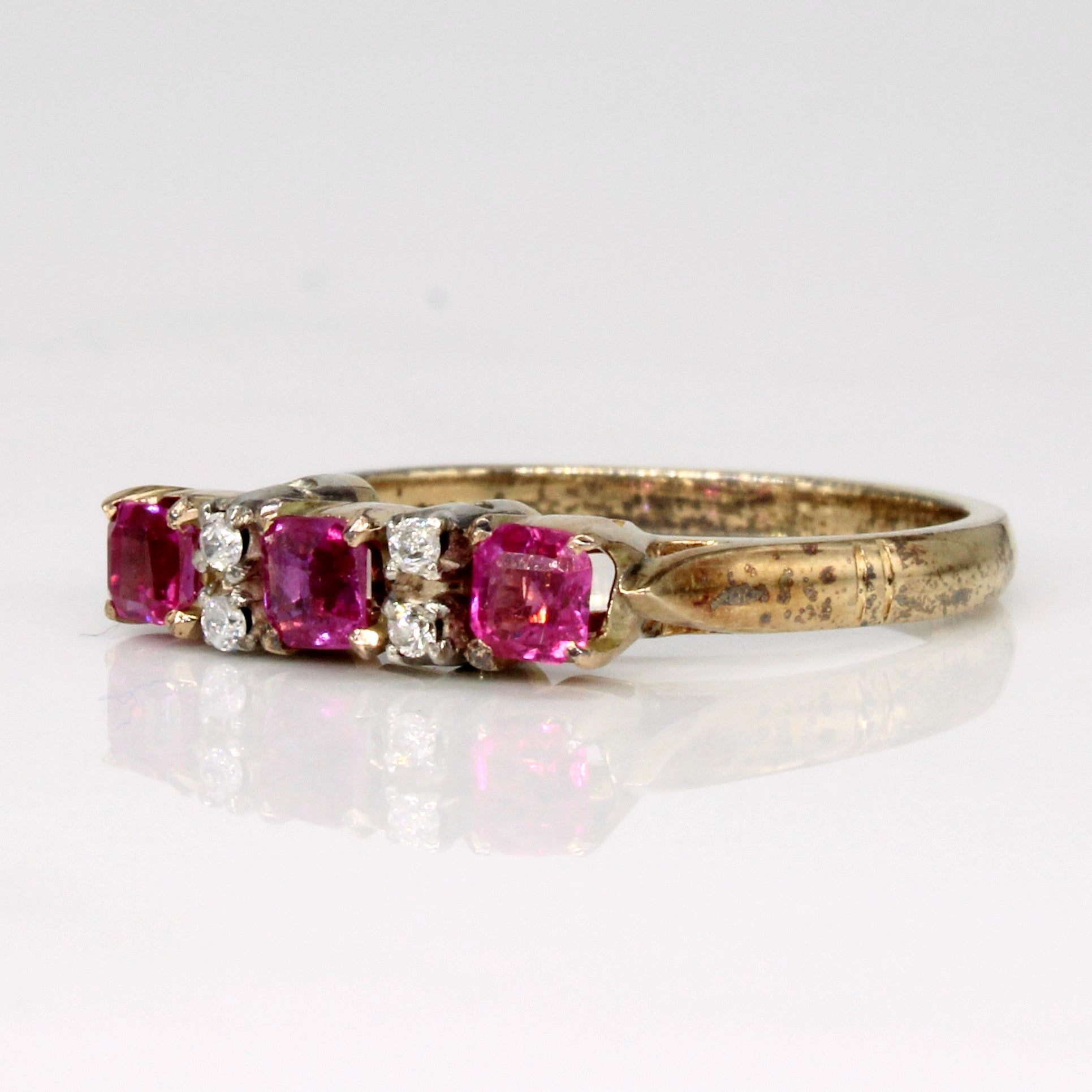 Pink Sapphire & Diamond Ring | 0.45ctw, 0.04ctw | SZ 6.25 |