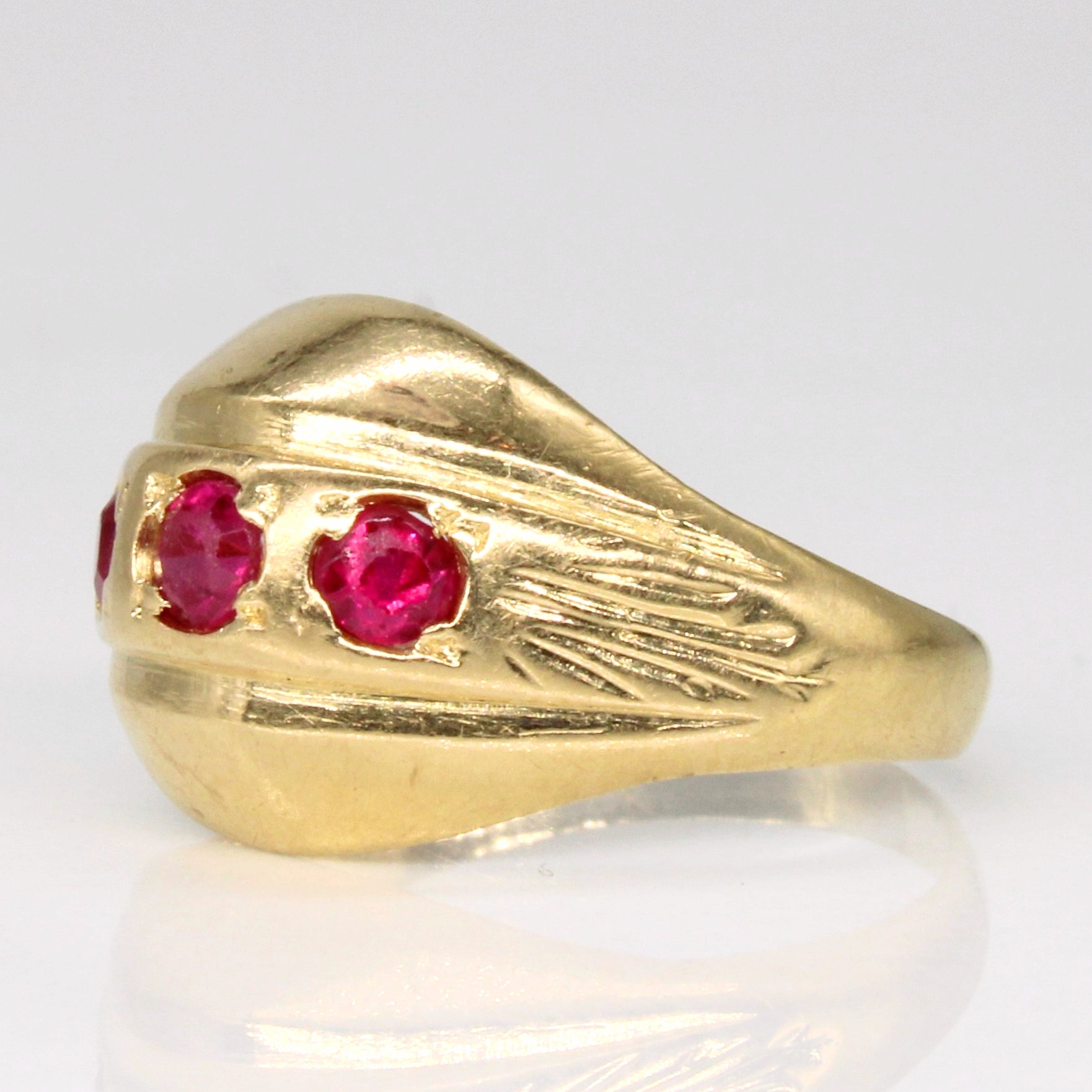 Synthetic Ruby Cocktail Ring | 0.25ctw | SZ 5.25 |