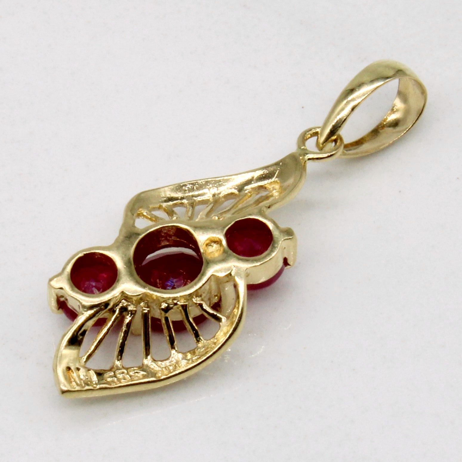 Pendentif rubis | 0,52 ct |