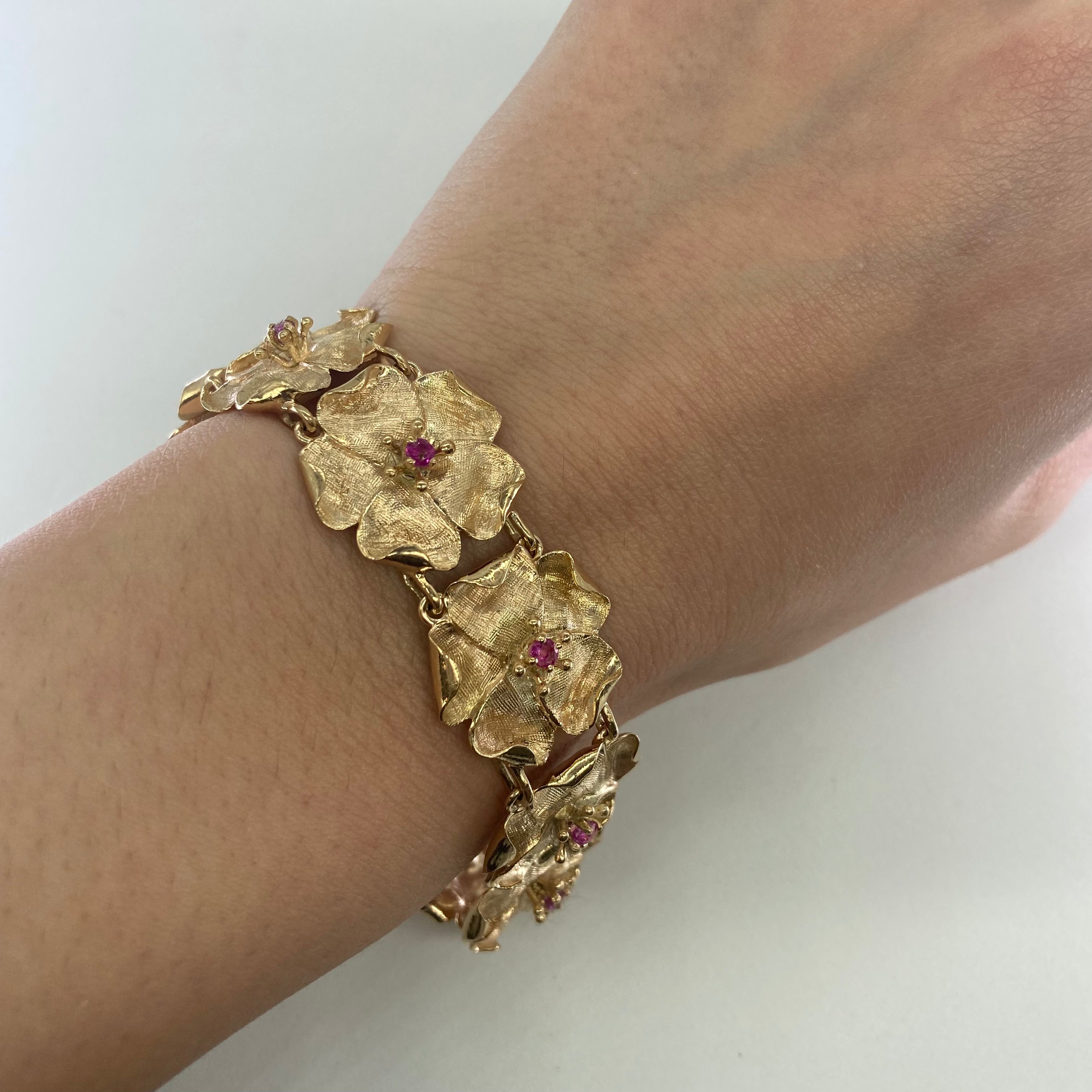 Multi Flower Links Sapphire Bracelet | 7.5''|