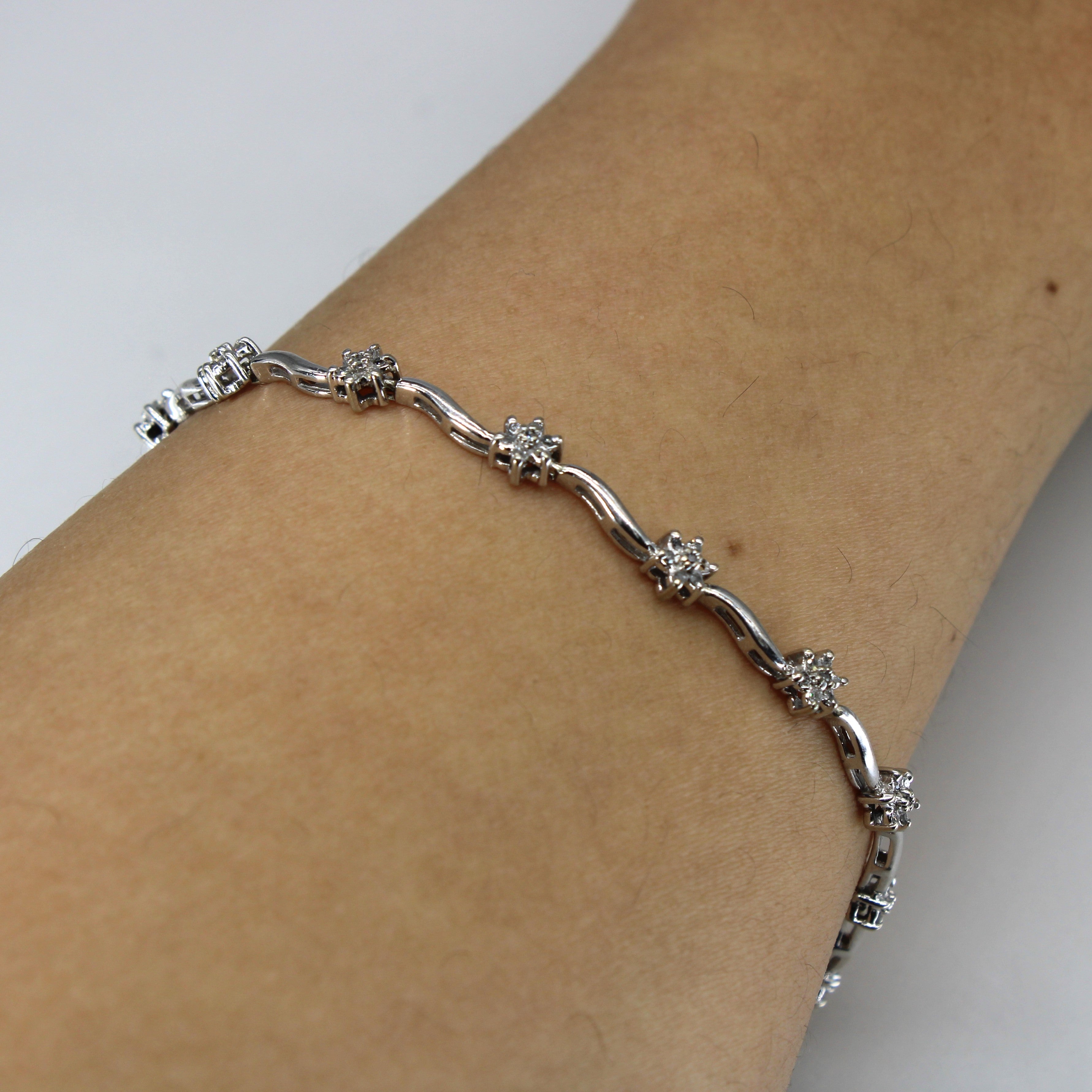 Cluster Diamond Tennis Bracelet | 0.21ctw | 8"|