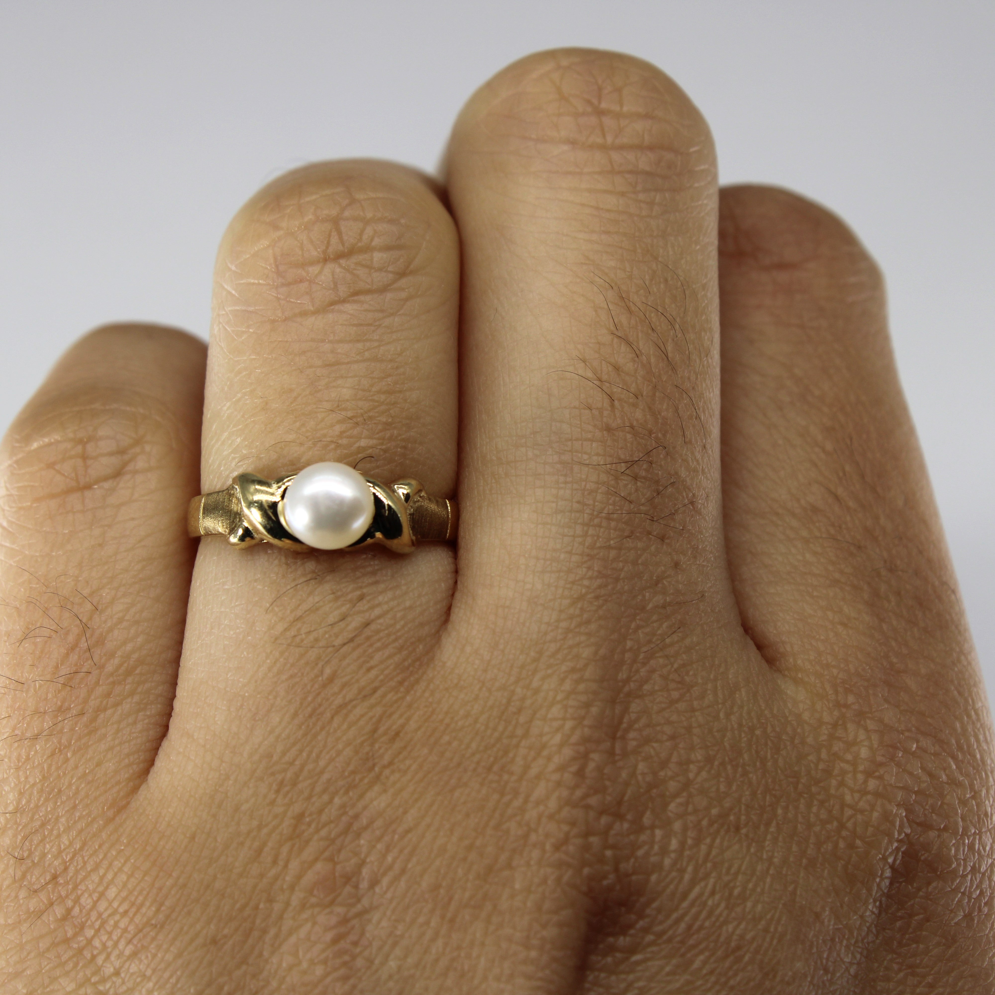 Pearl Crossover Gold Ring | SZ 5.25 |