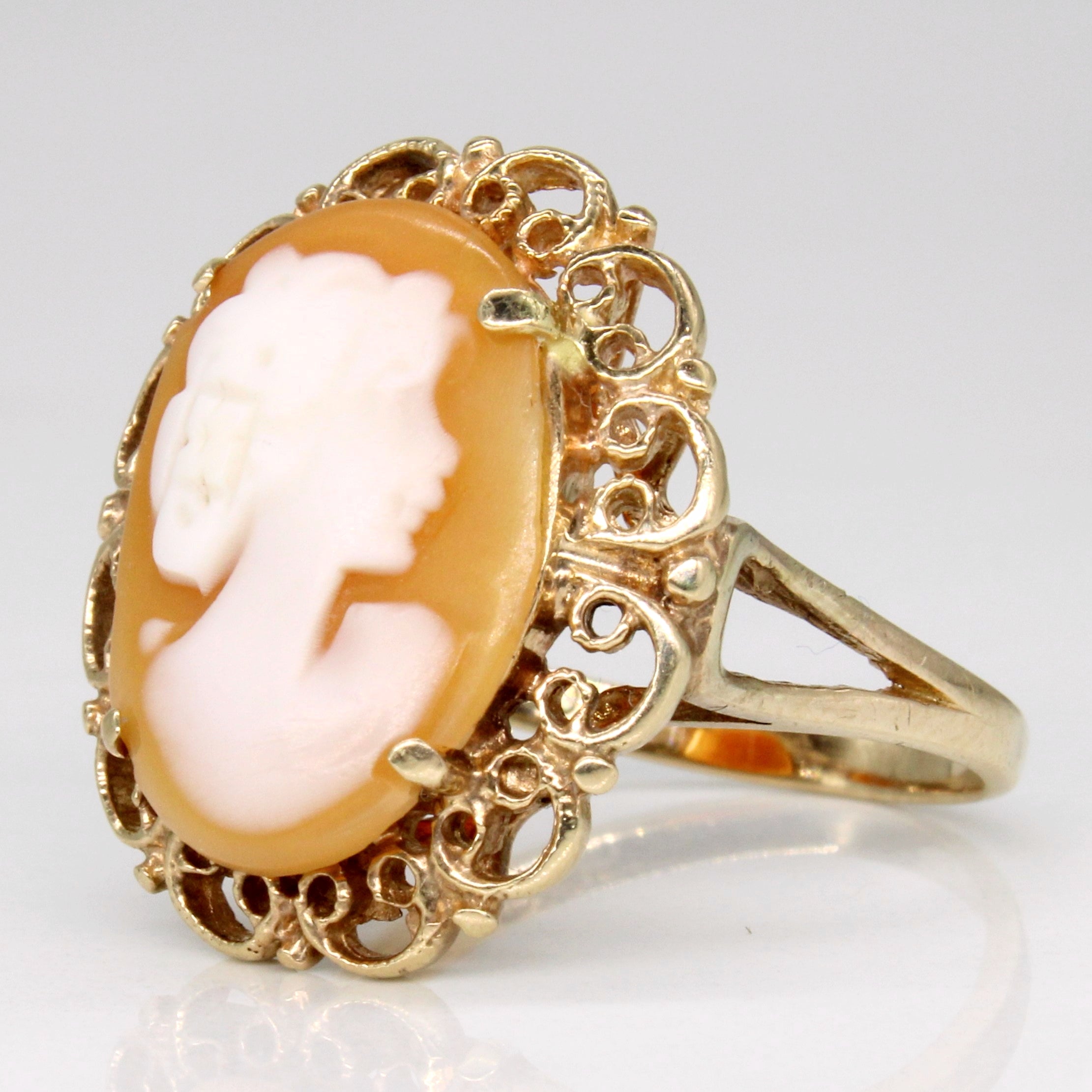 Sea Shell Cameo Ring | 2.70ct | SZ 6.75 |