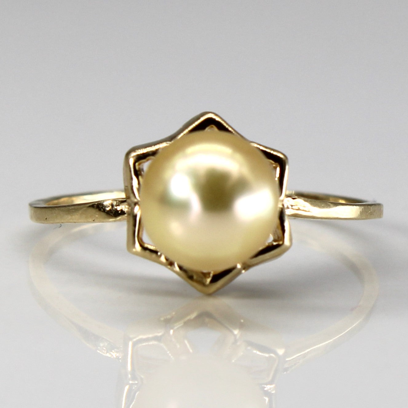 Bague en or sertie de perles | Taille 7 |