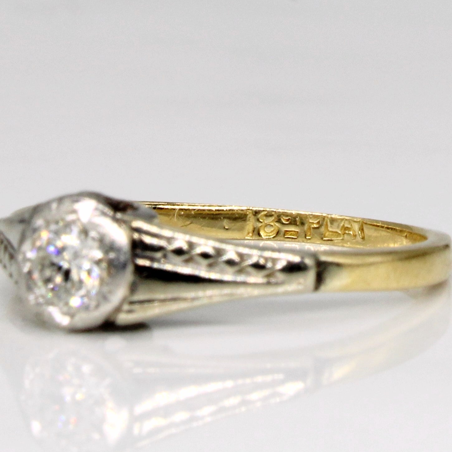Vintage Bezel Set Diamond Ring in 18k with Platinum Setting | 0.12ct | SZ 4 |