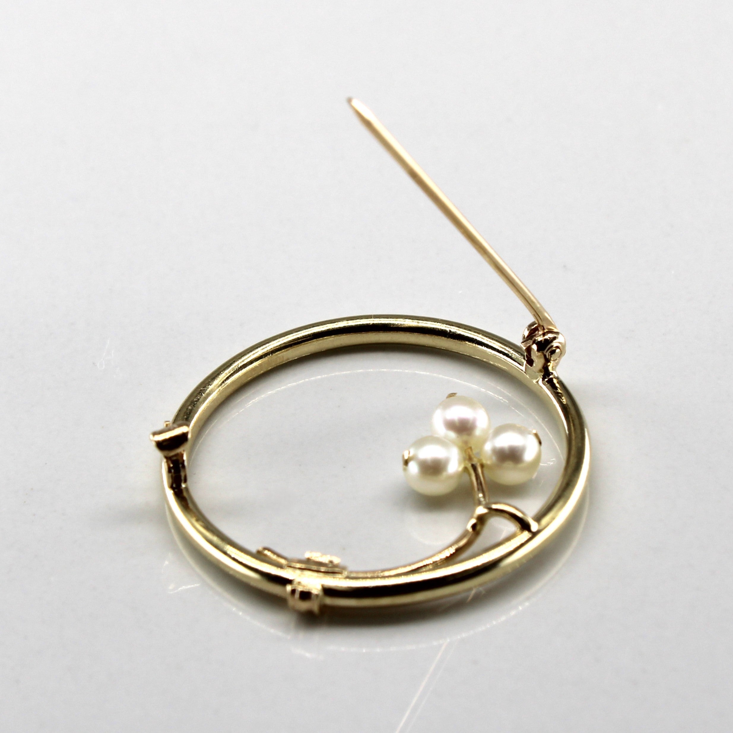 Gold Brooch with Pearls