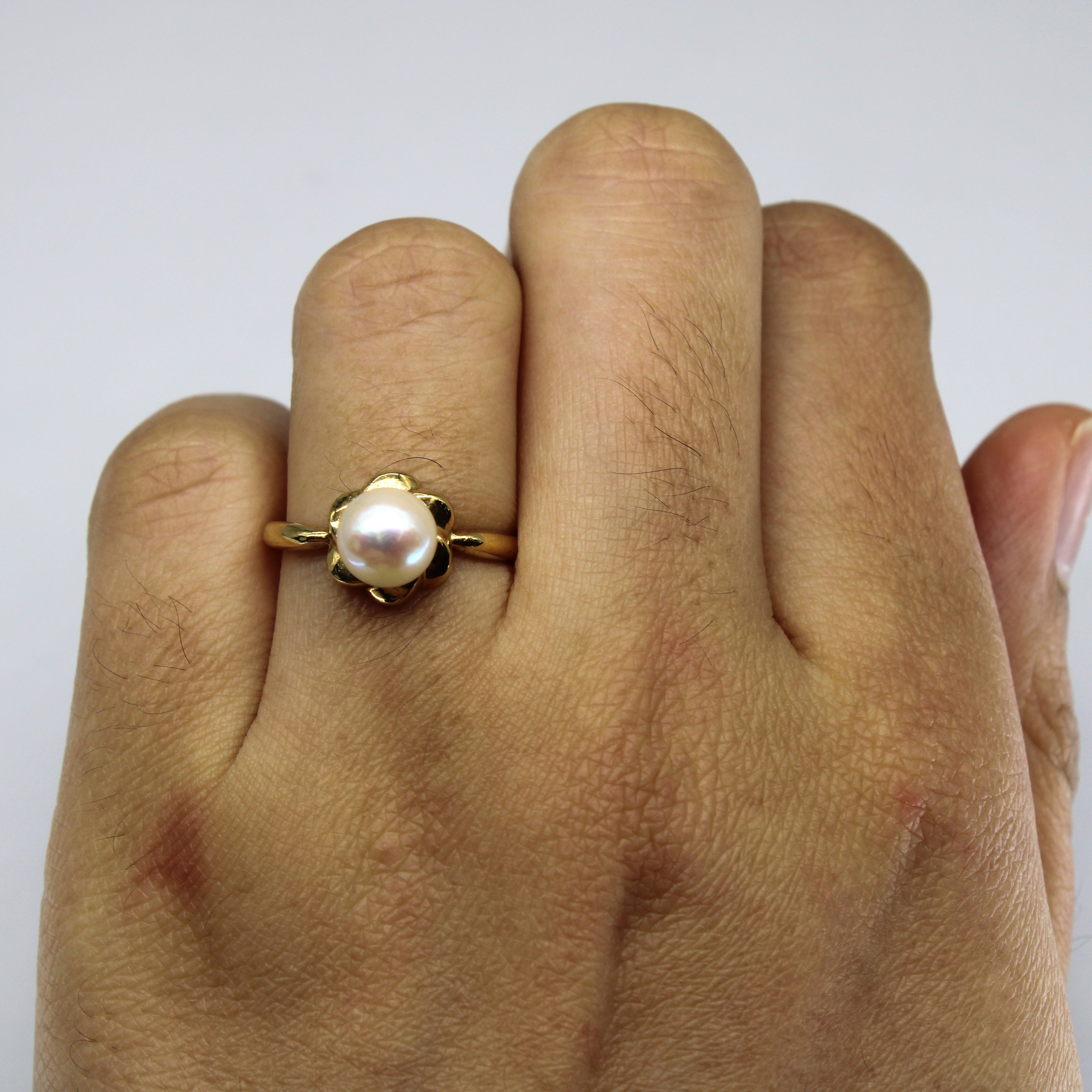 Pearl Gold Cocktail Ring | SZ 6.25 |