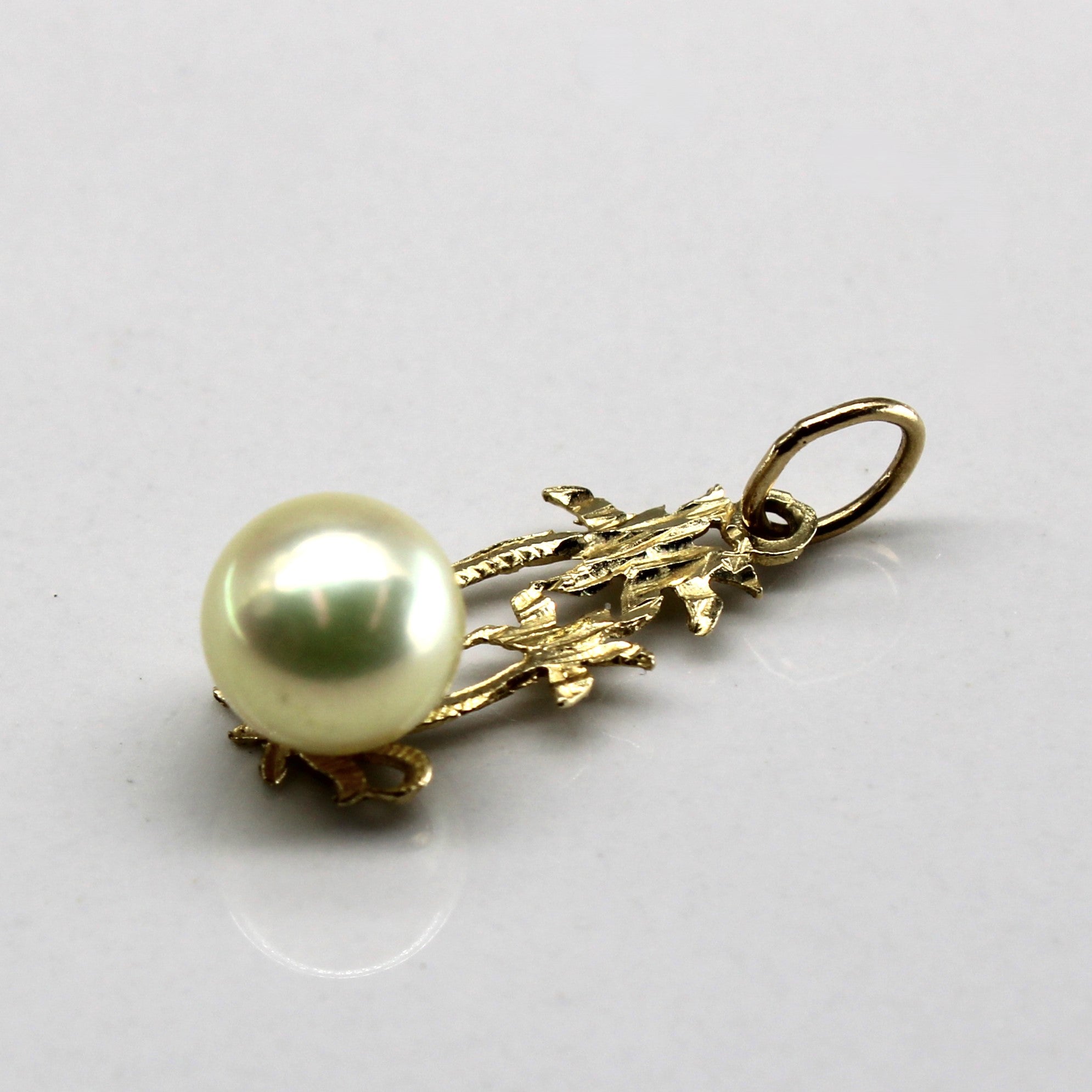 14k Gold Pearl Yellow Gold Pendant